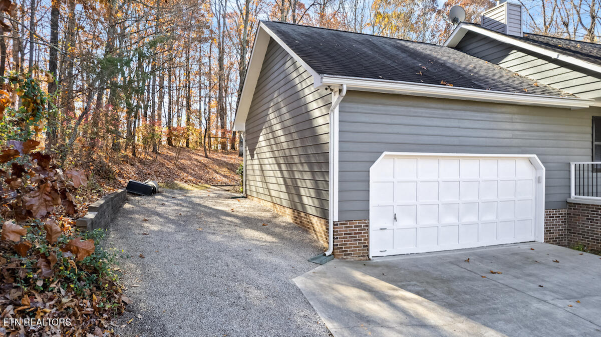 152 White Loop Rd