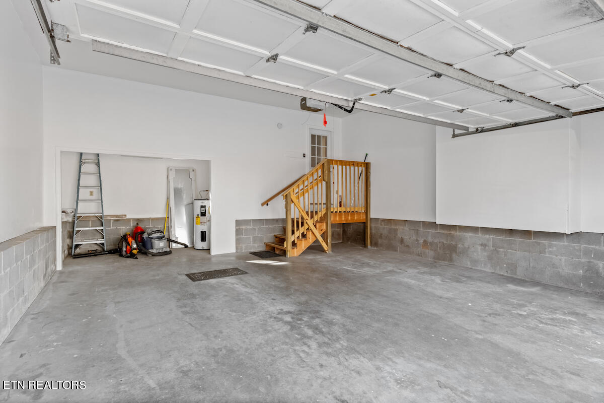 152 White Loop Rd