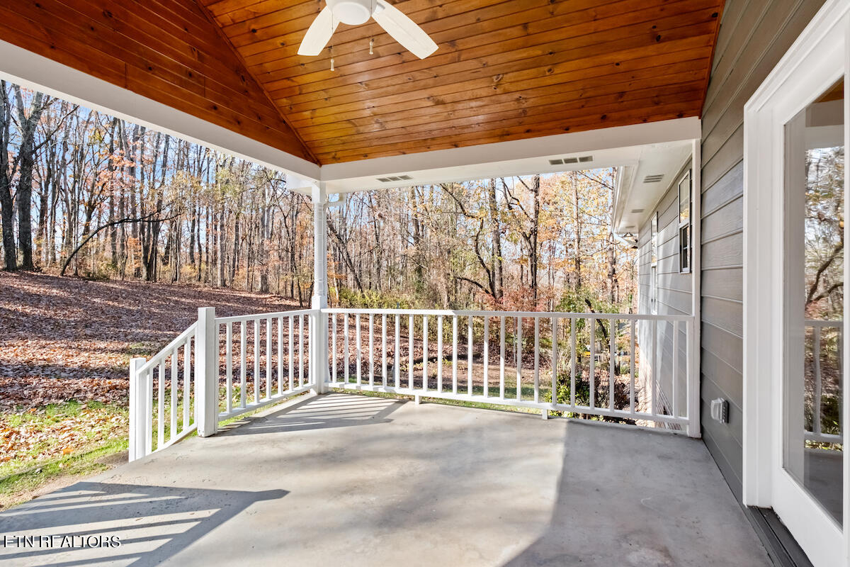 152 White Loop Rd