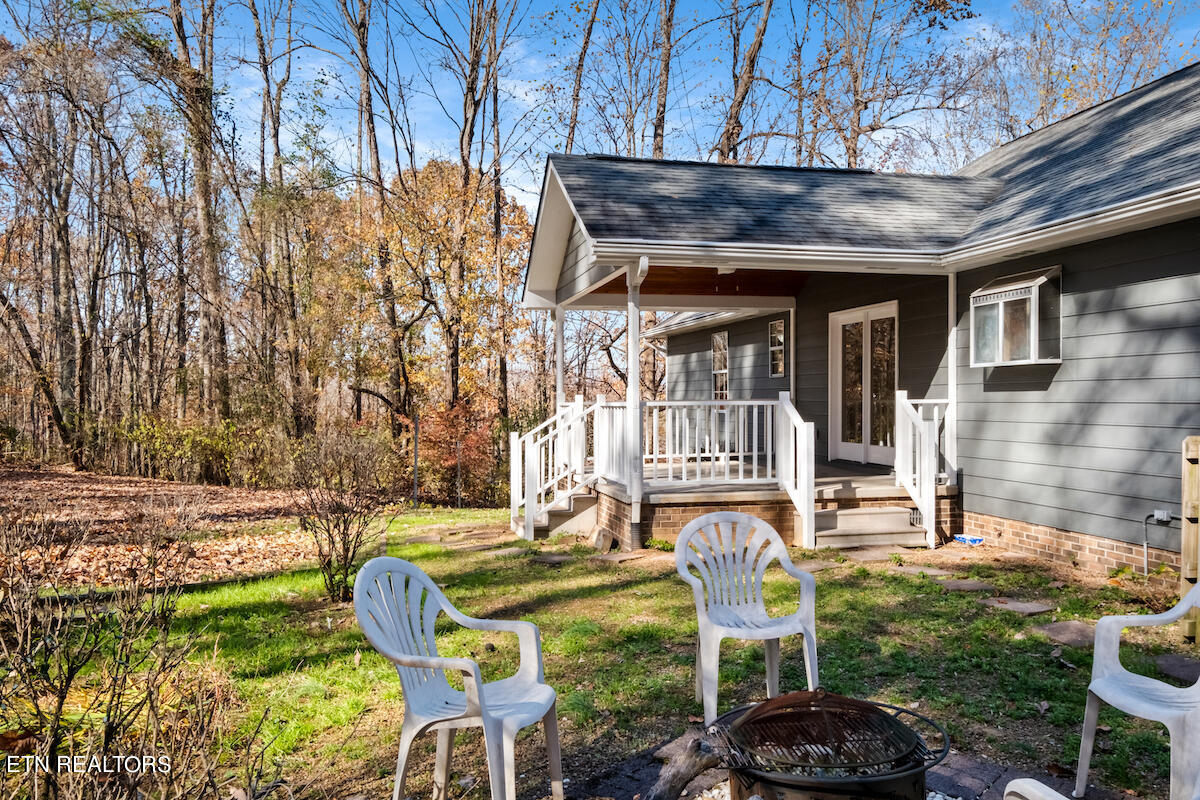 152 White Loop Rd