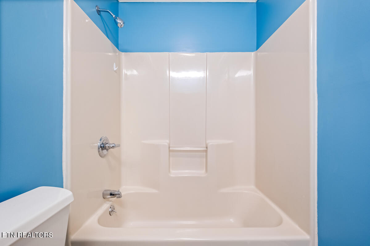 152 White Loop Rd