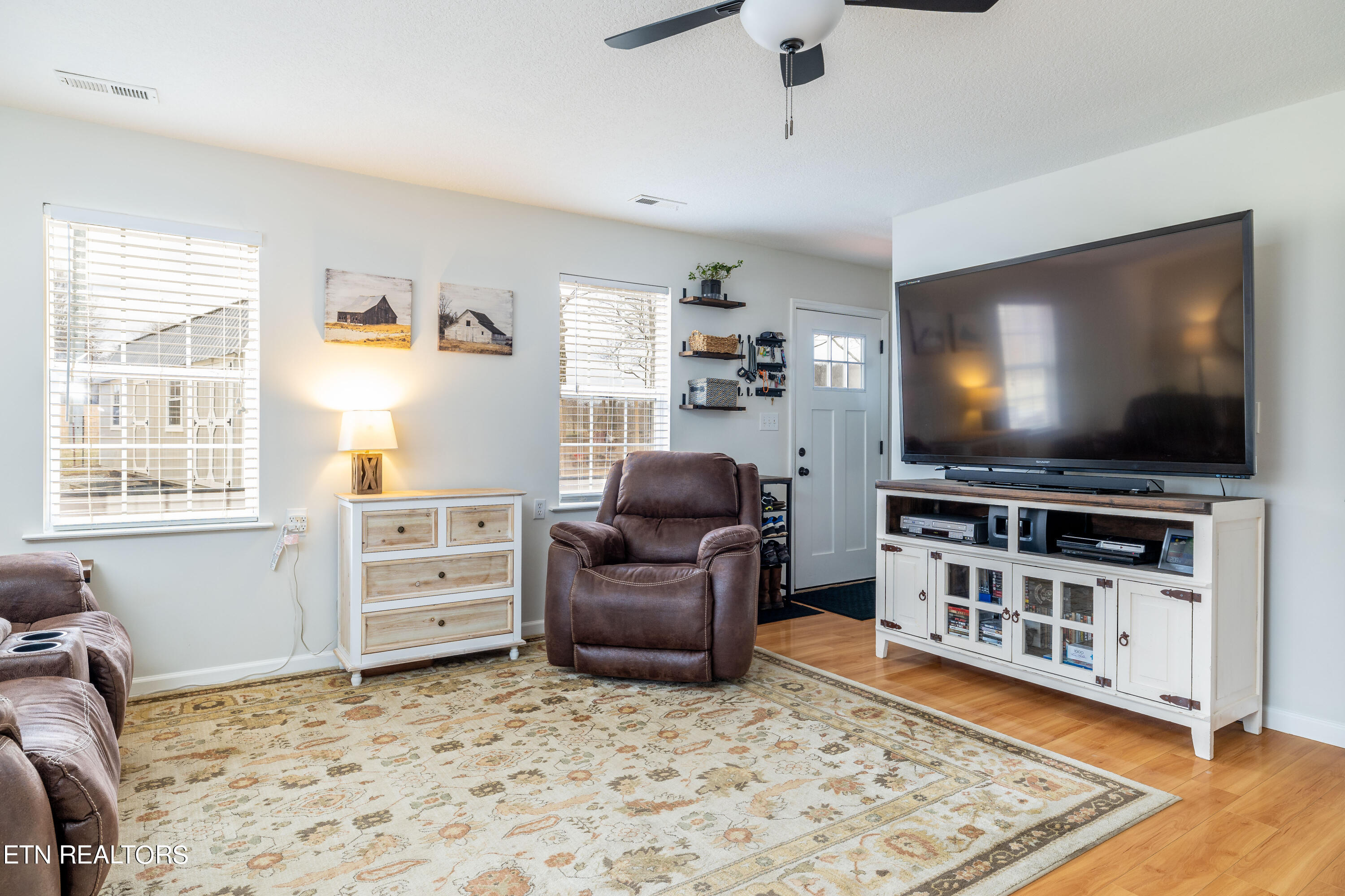 4530 N Wildwood Rd