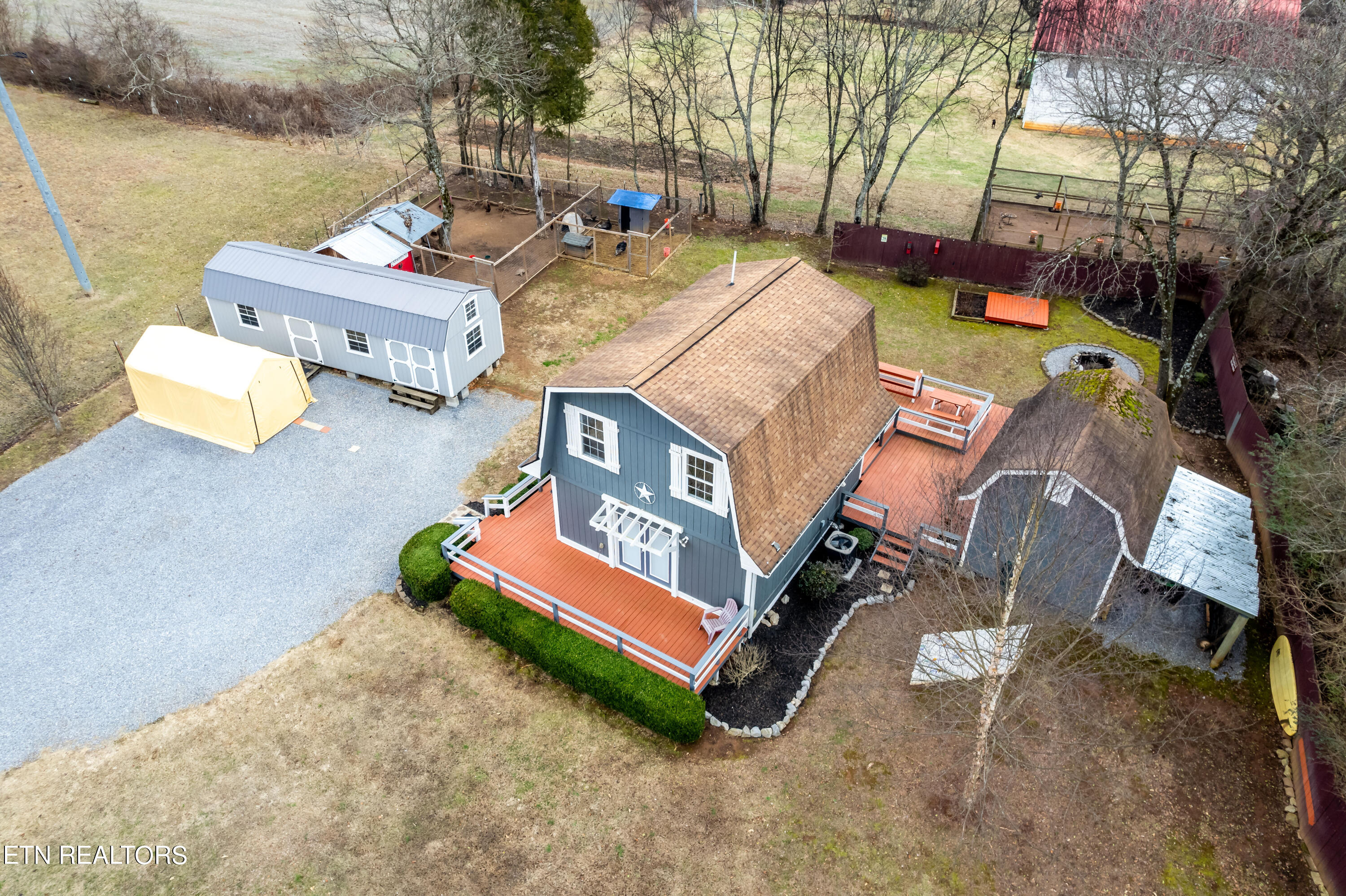 4530 N Wildwood Rd