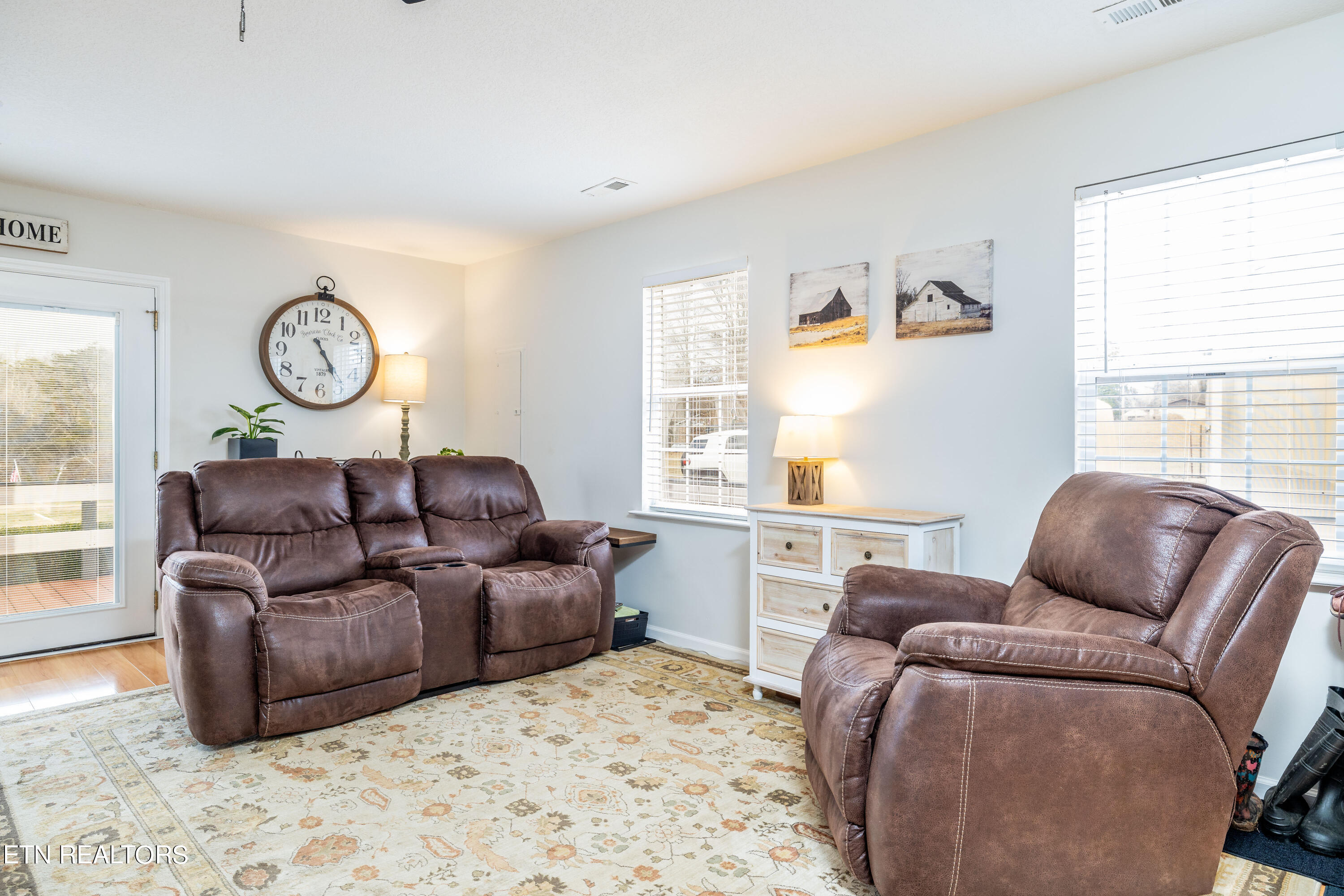 4530 N Wildwood Rd