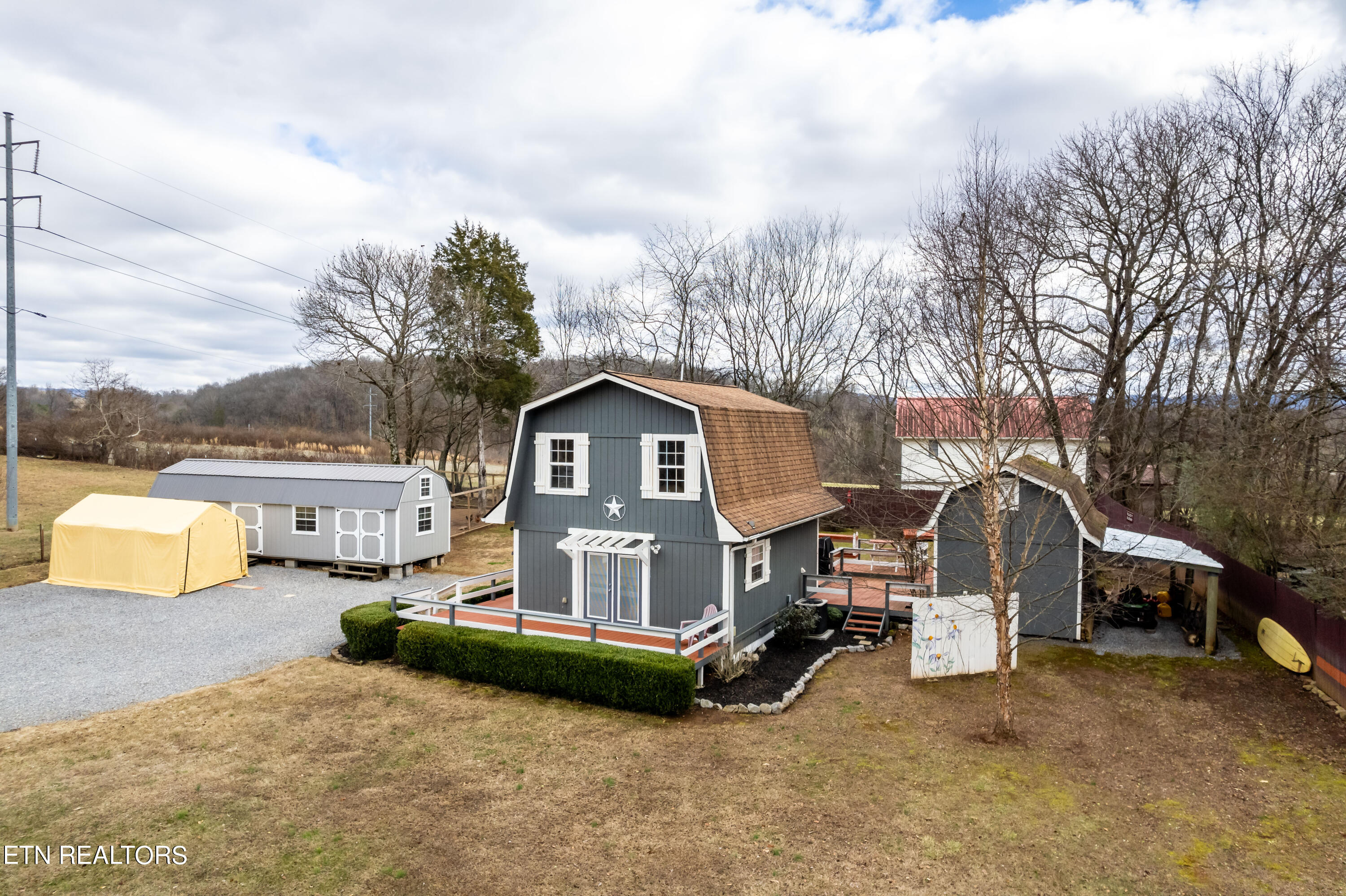 4530 N Wildwood Rd