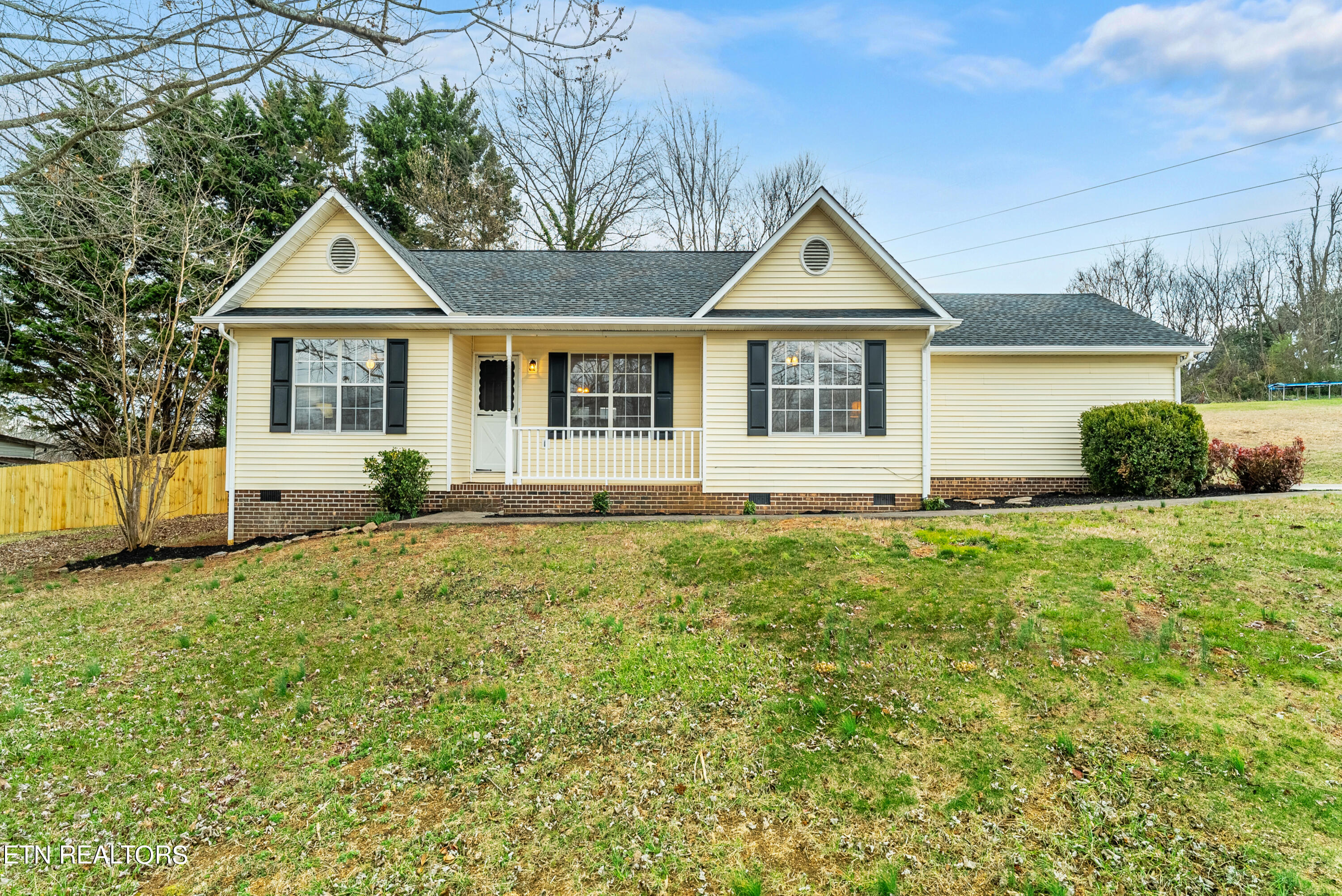 2742 Timberline Drive