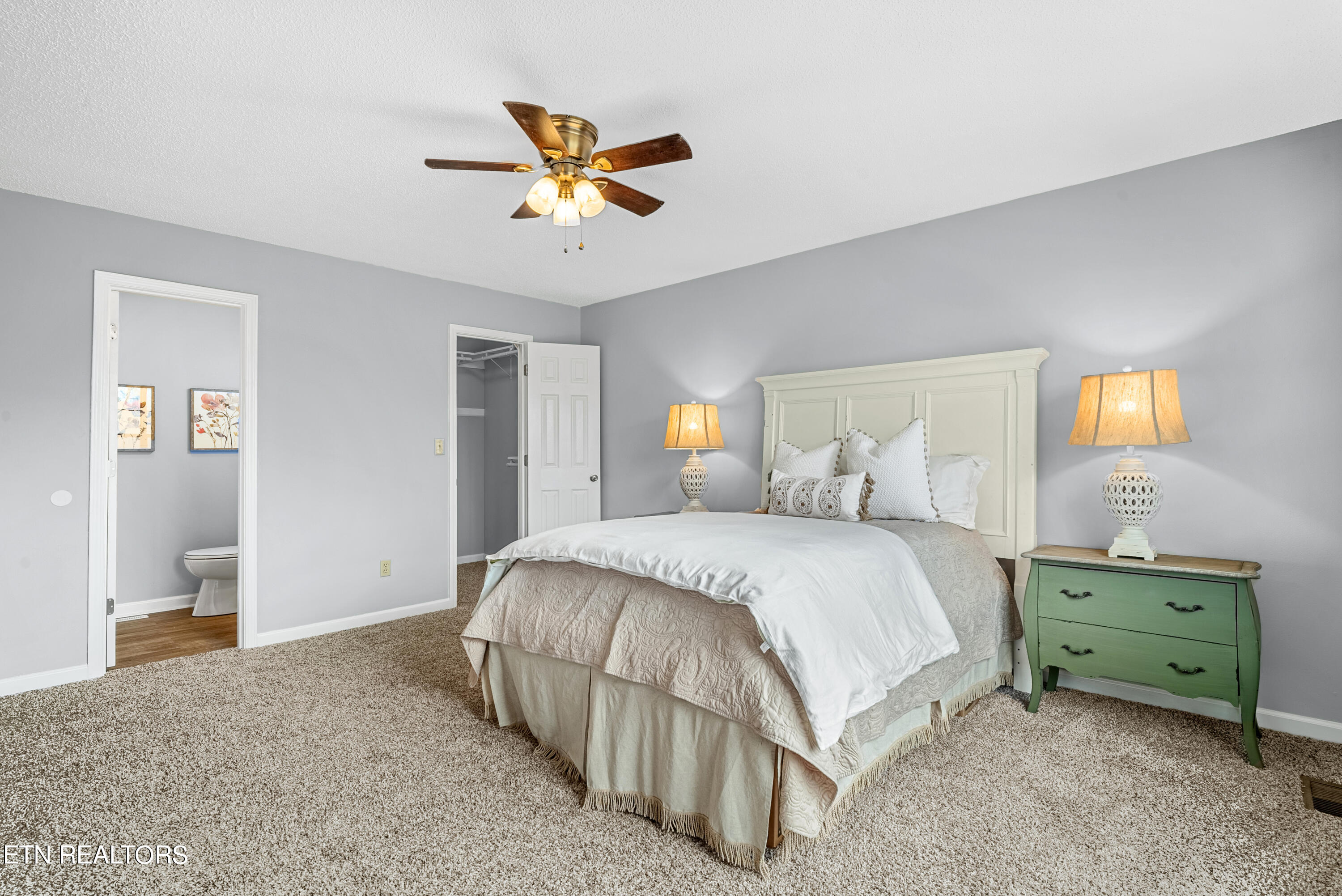 2742 Timberline Drive