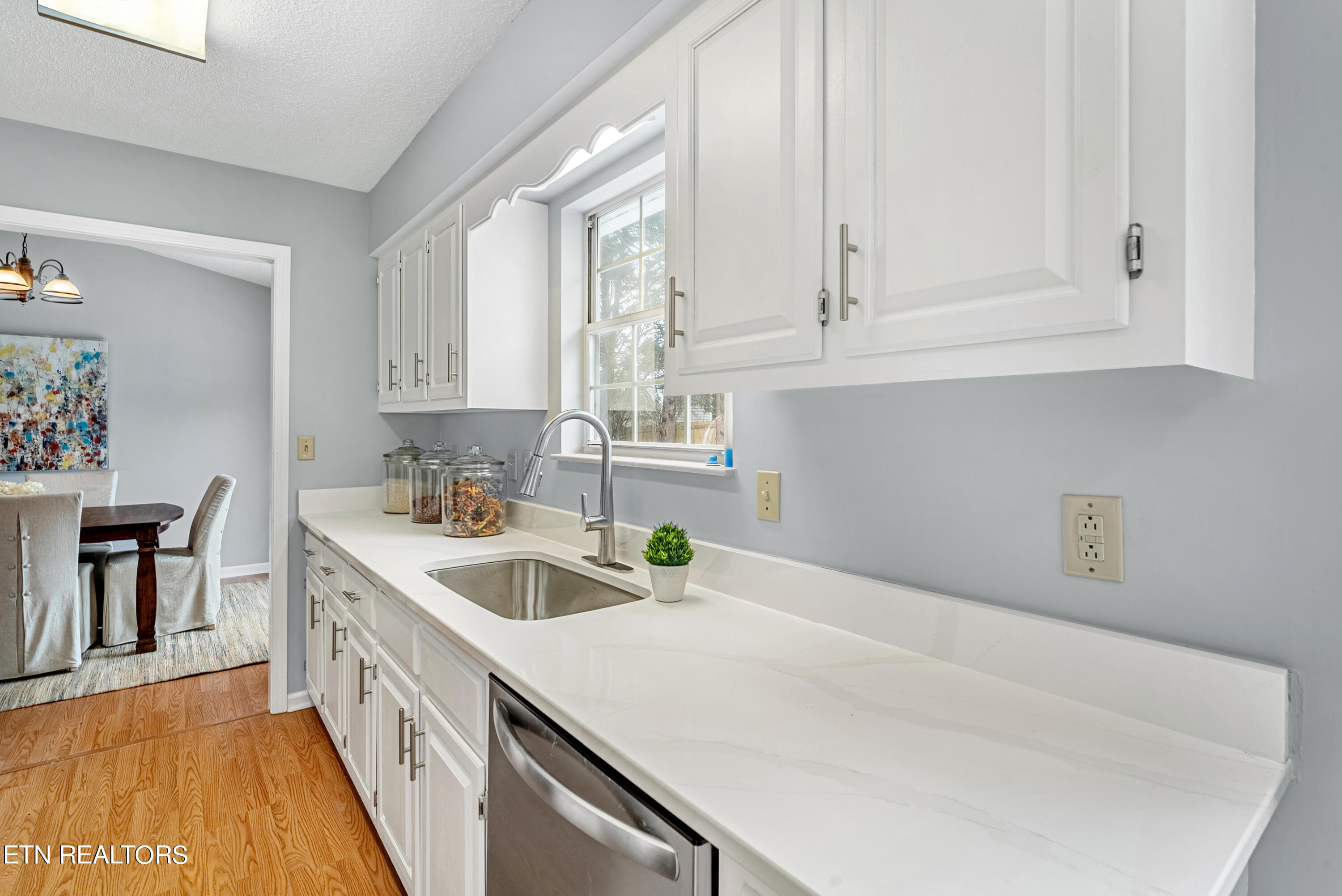 2742 Timberline Drive