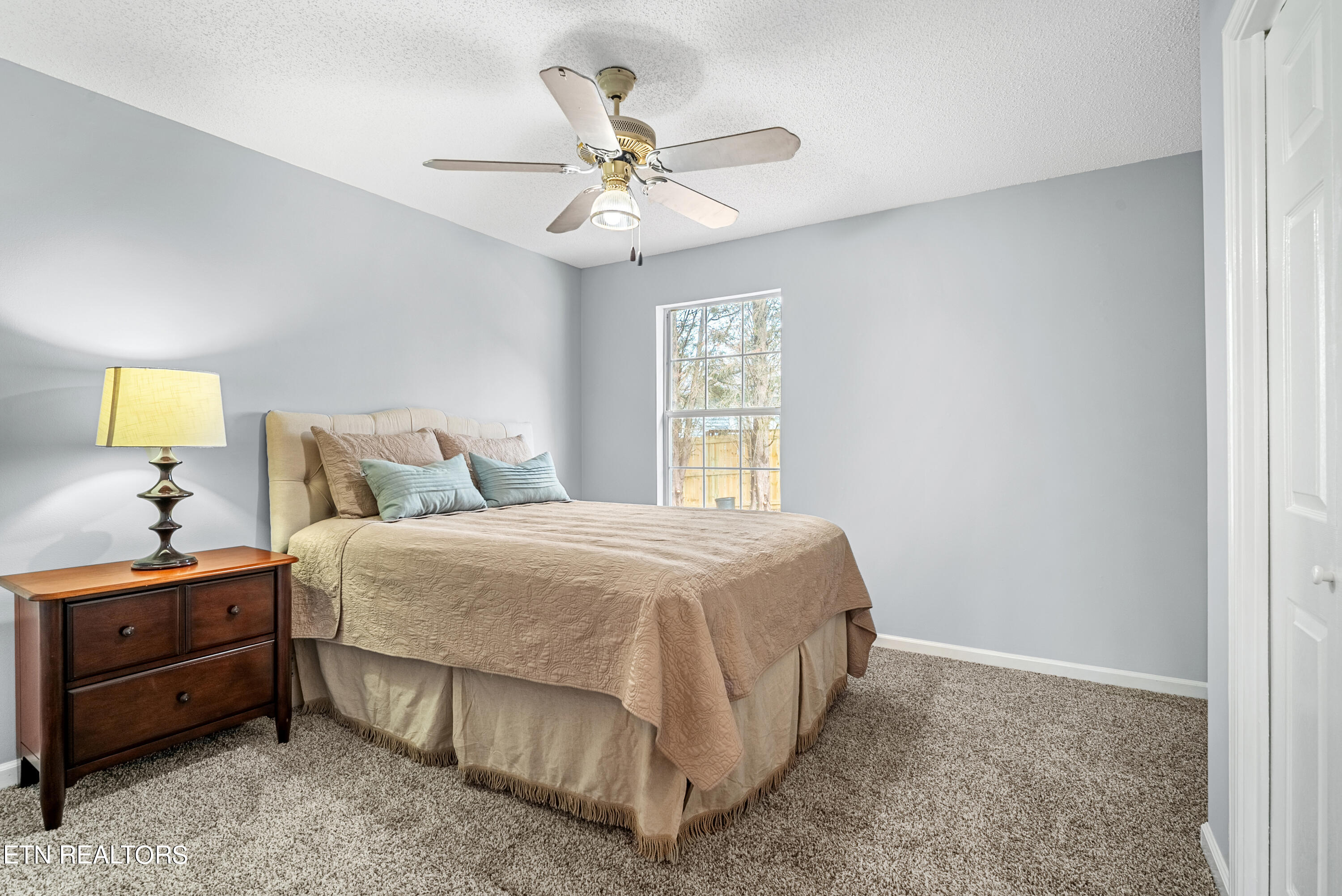 2742 Timberline Drive