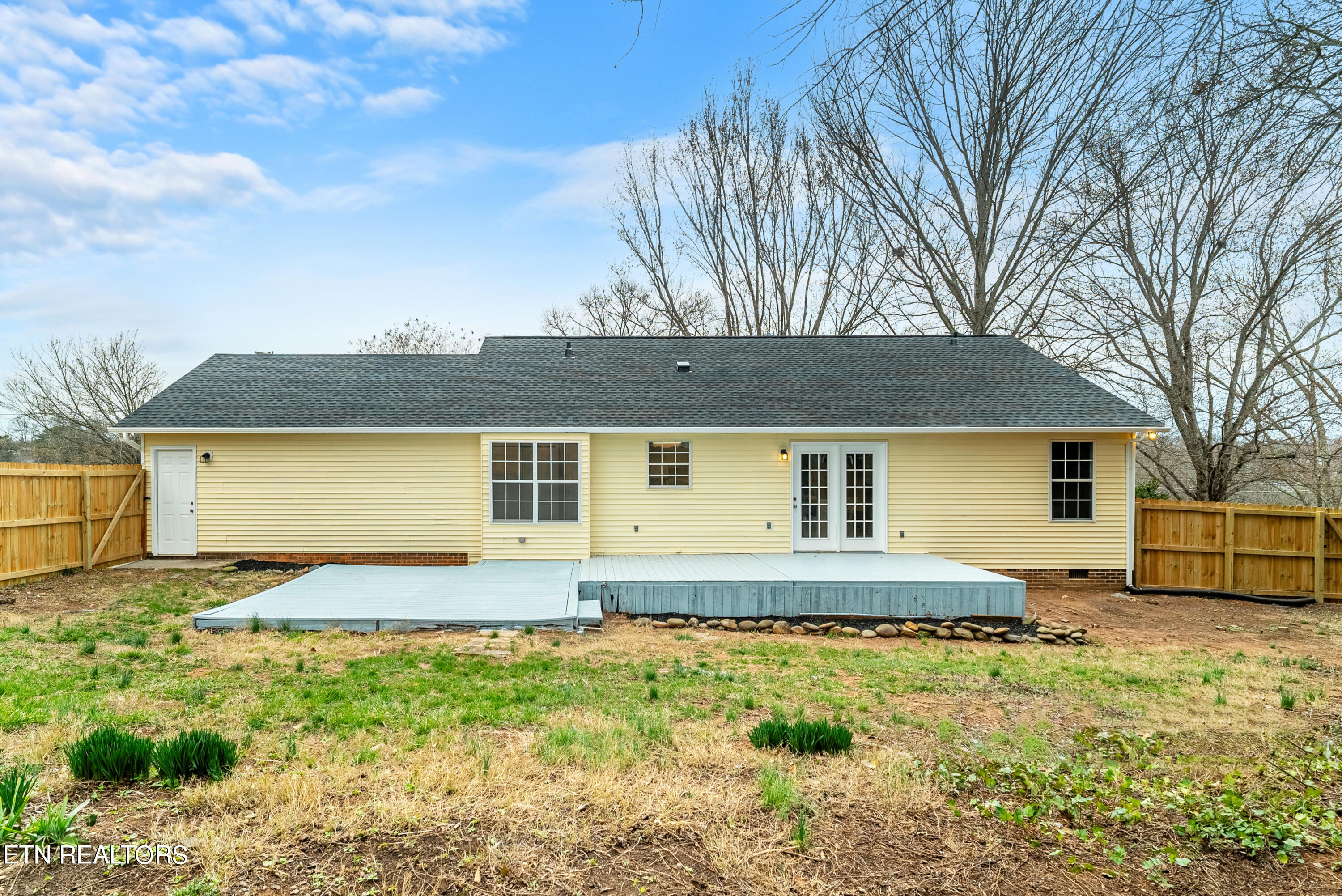 2742 Timberline Drive