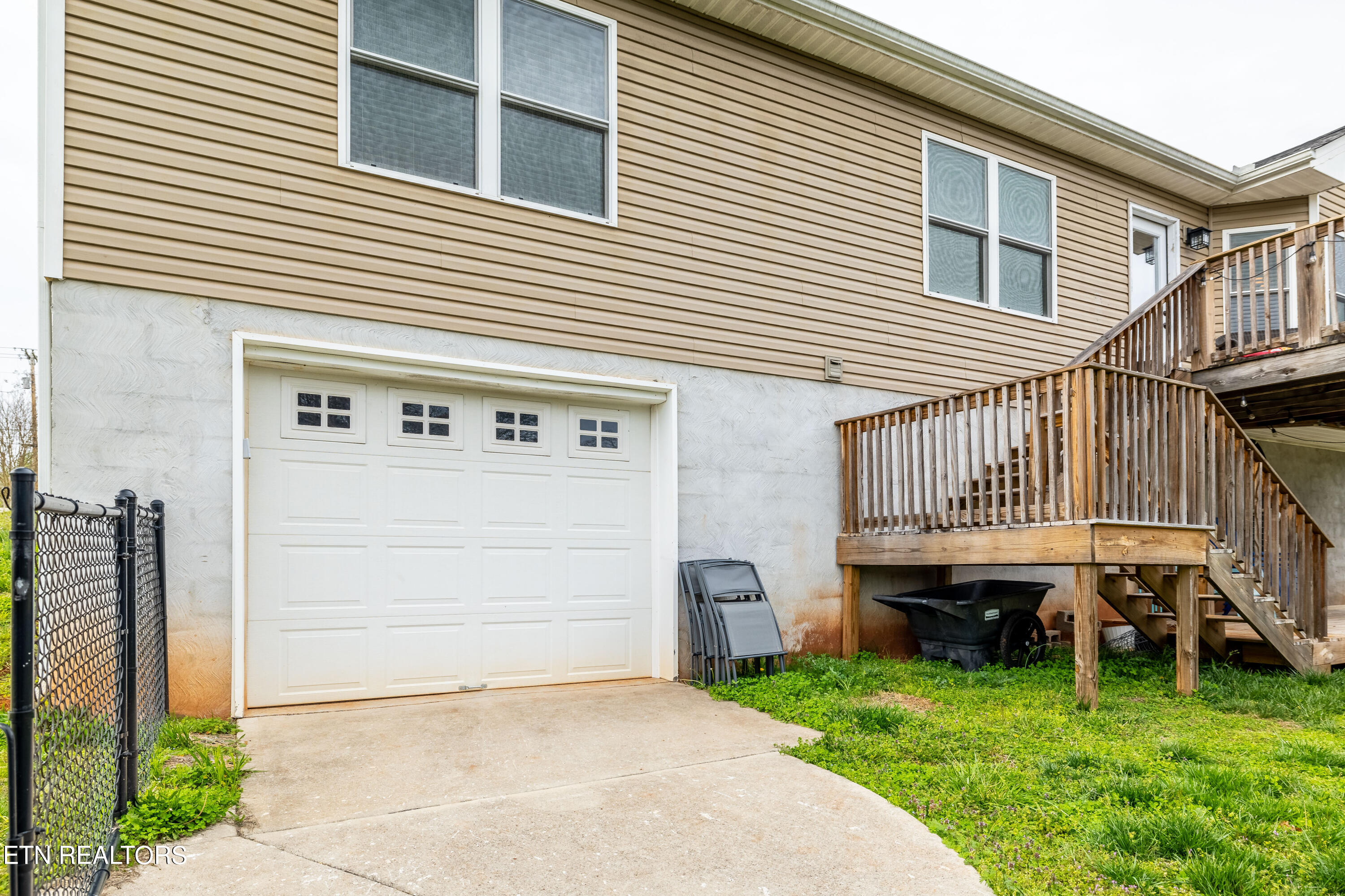 2481 Topside Rd