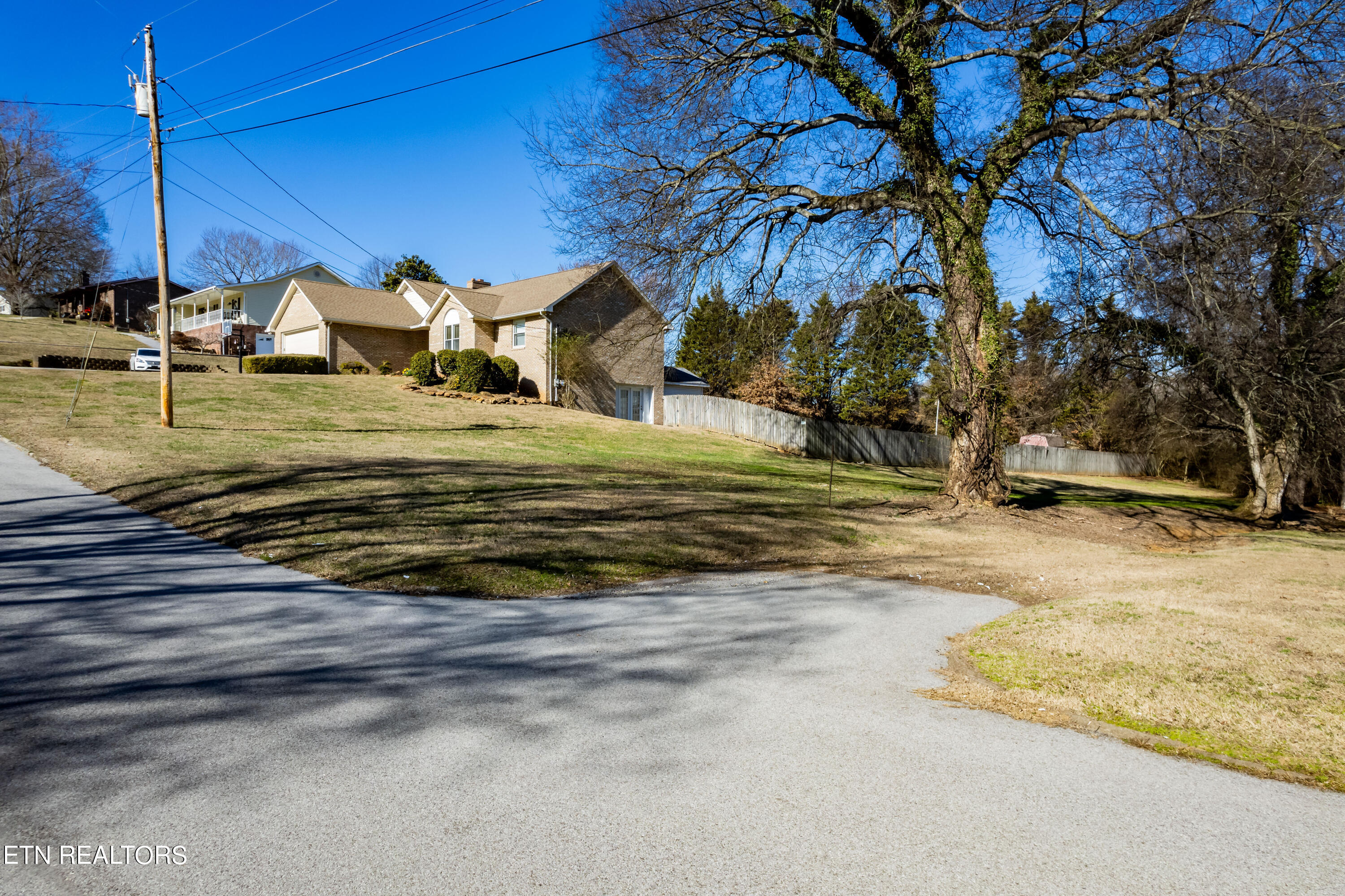 Hotchkiss Valley Rd
