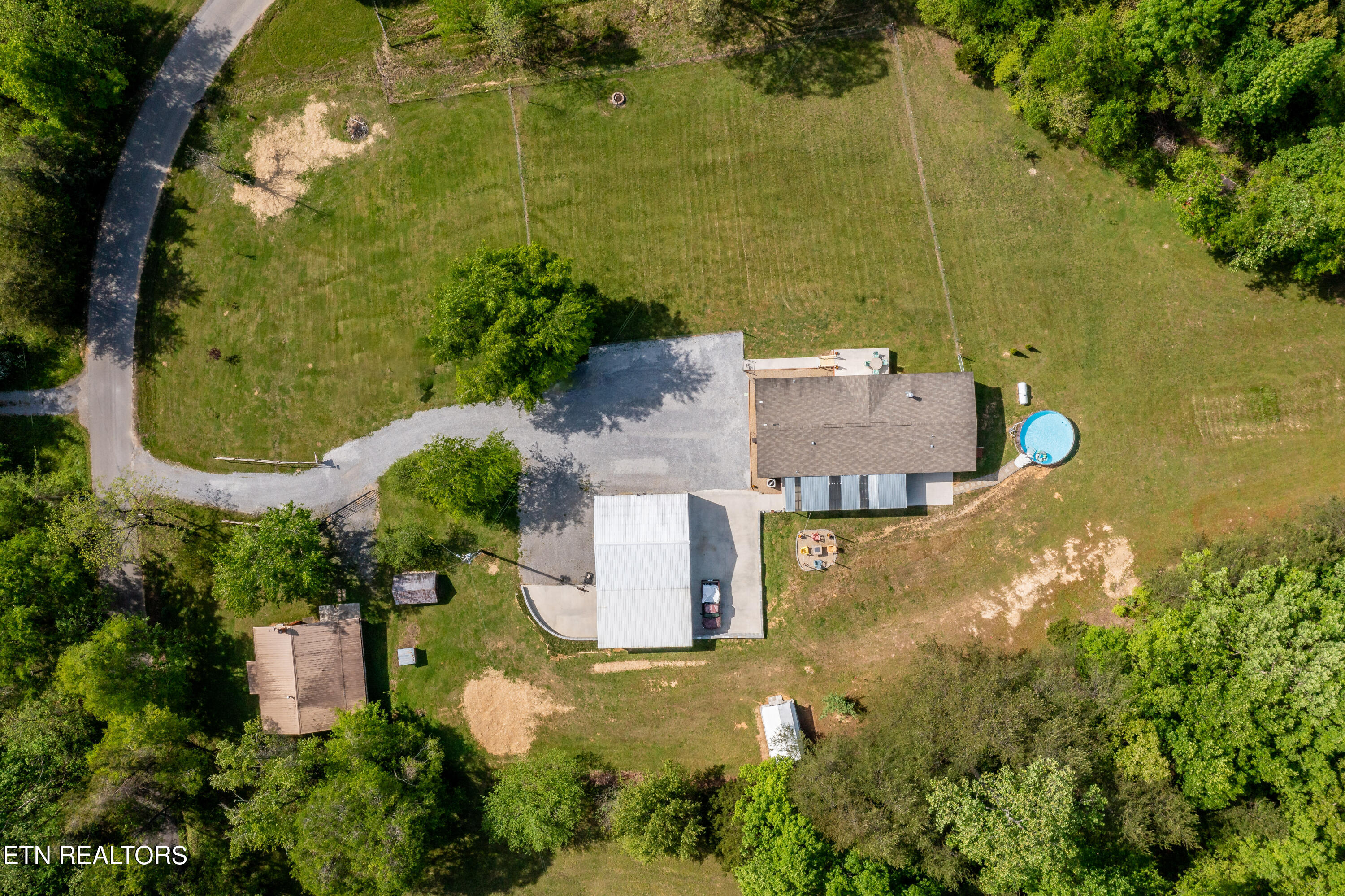 1614 Tom McCall Rd