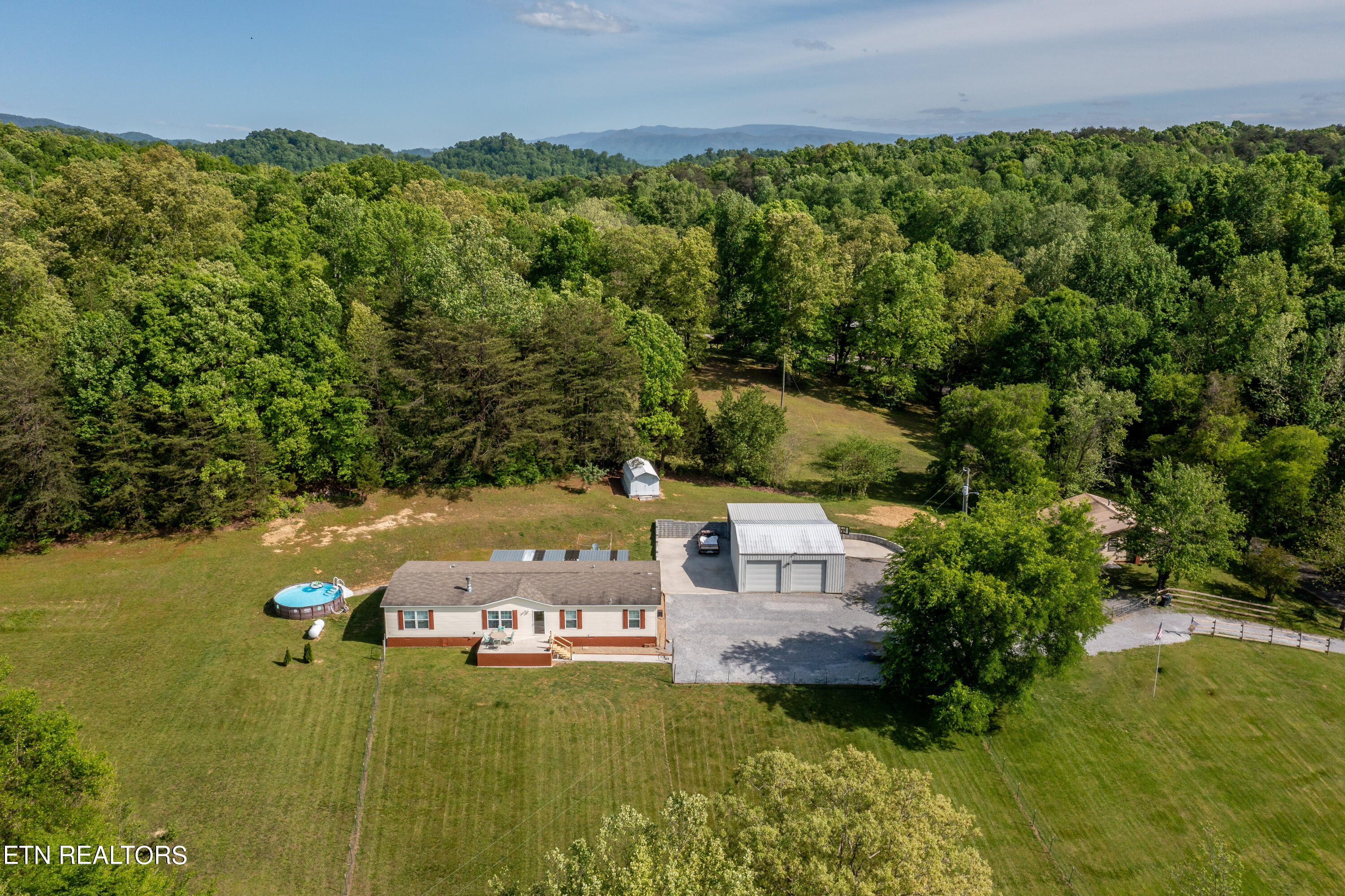 1614 Tom McCall Rd