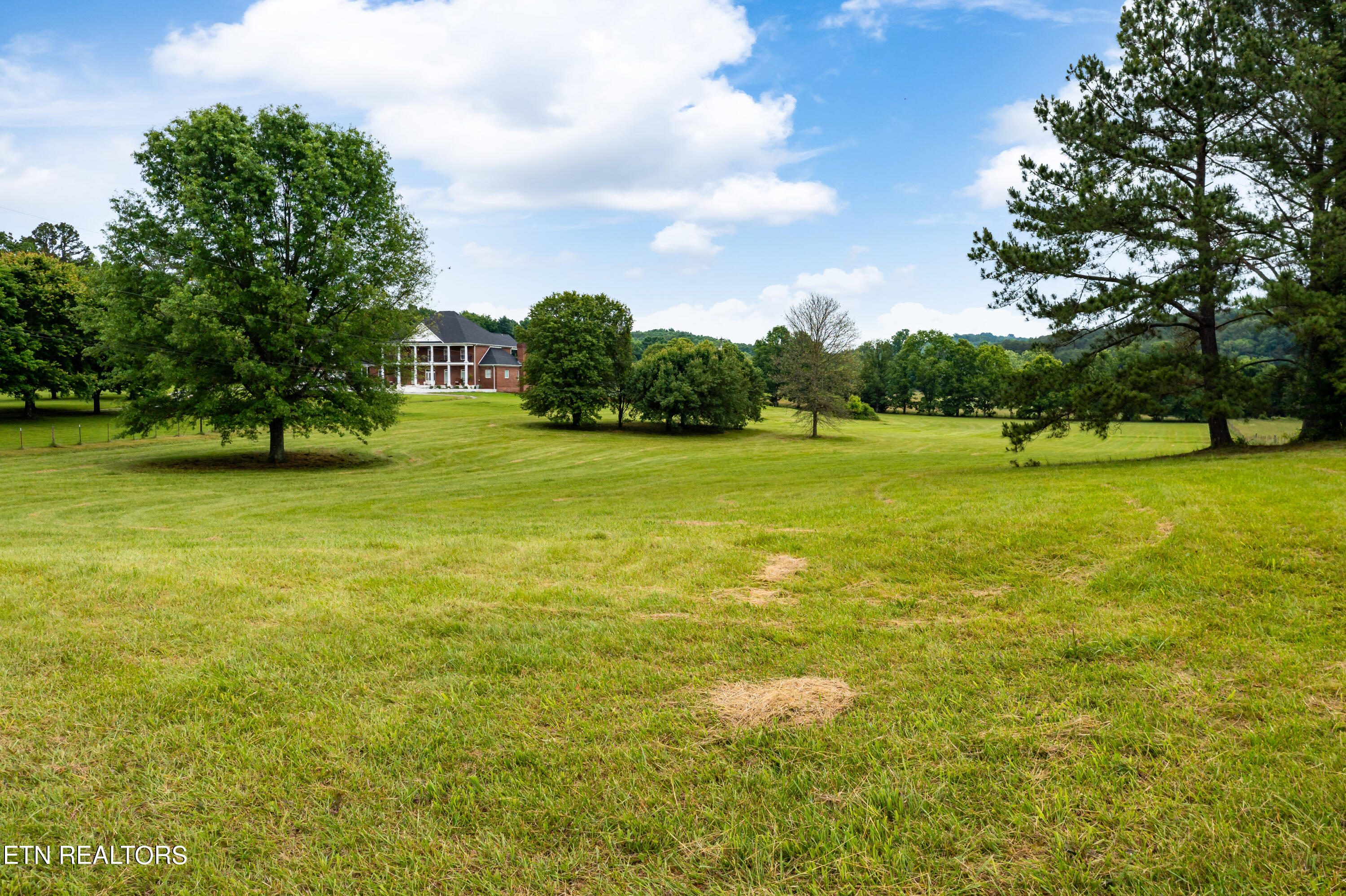 21228 N Hwy 95 N