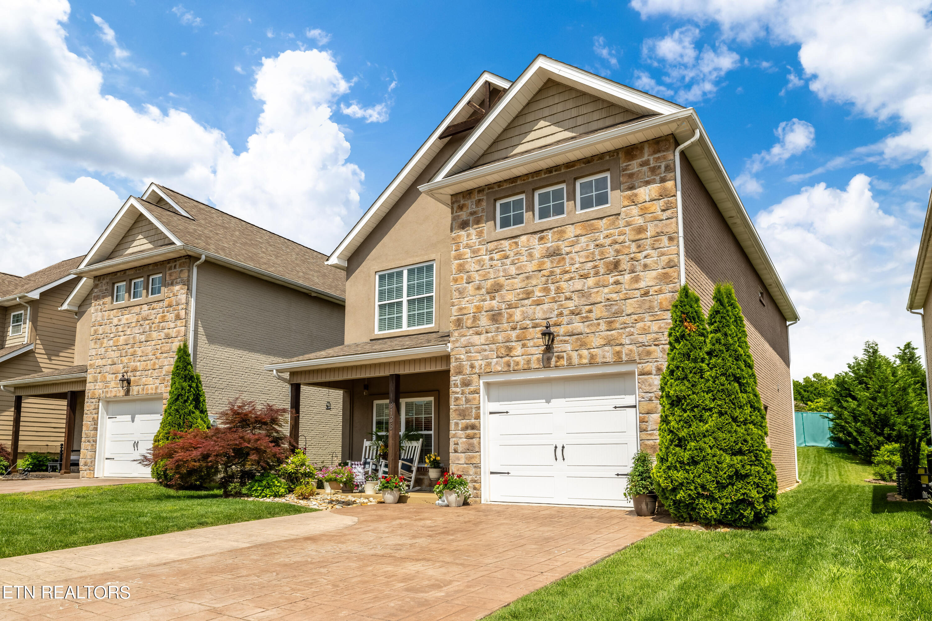 3136 Gazebo Point Way