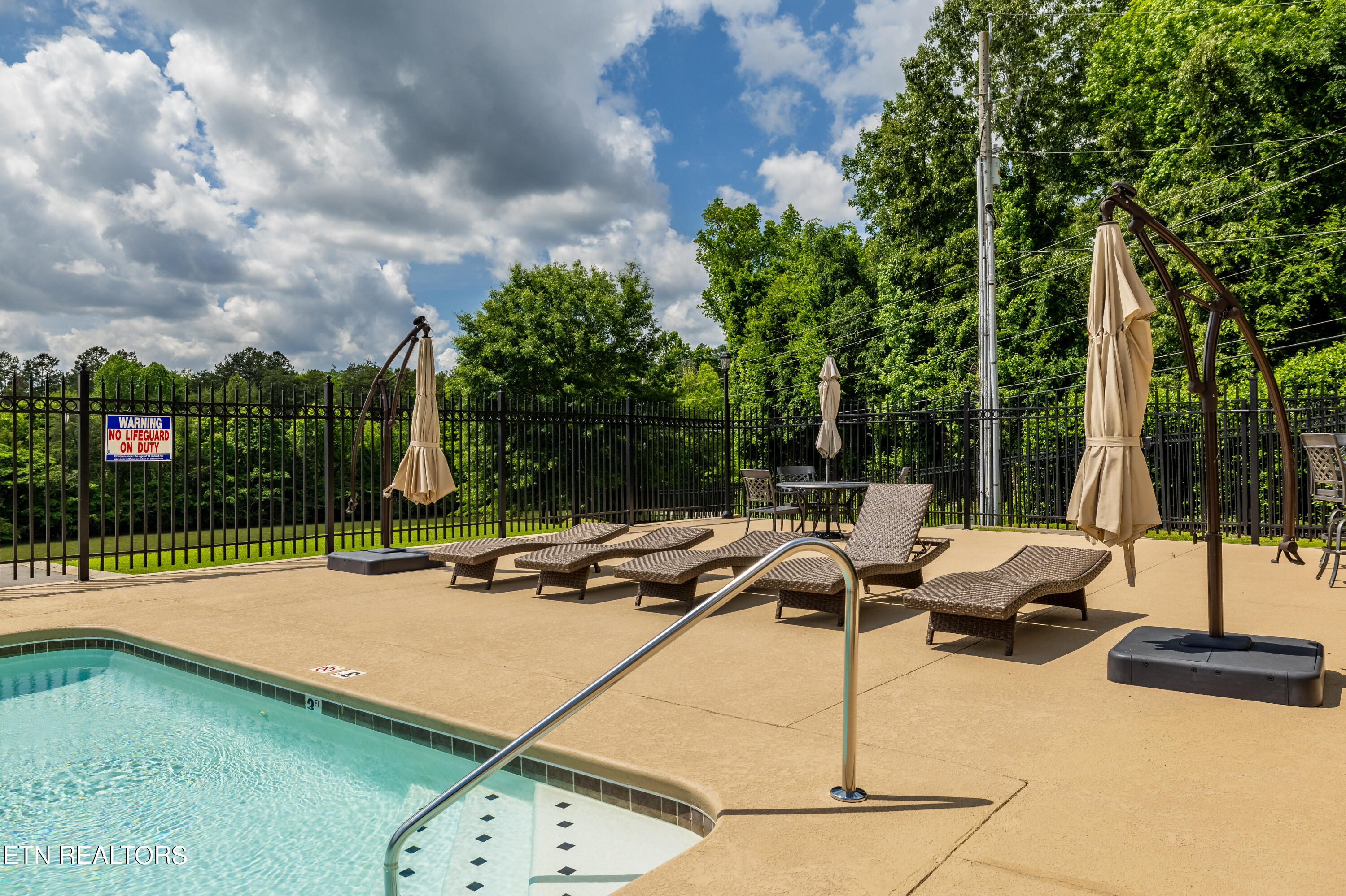 3136 Gazebo Point Way