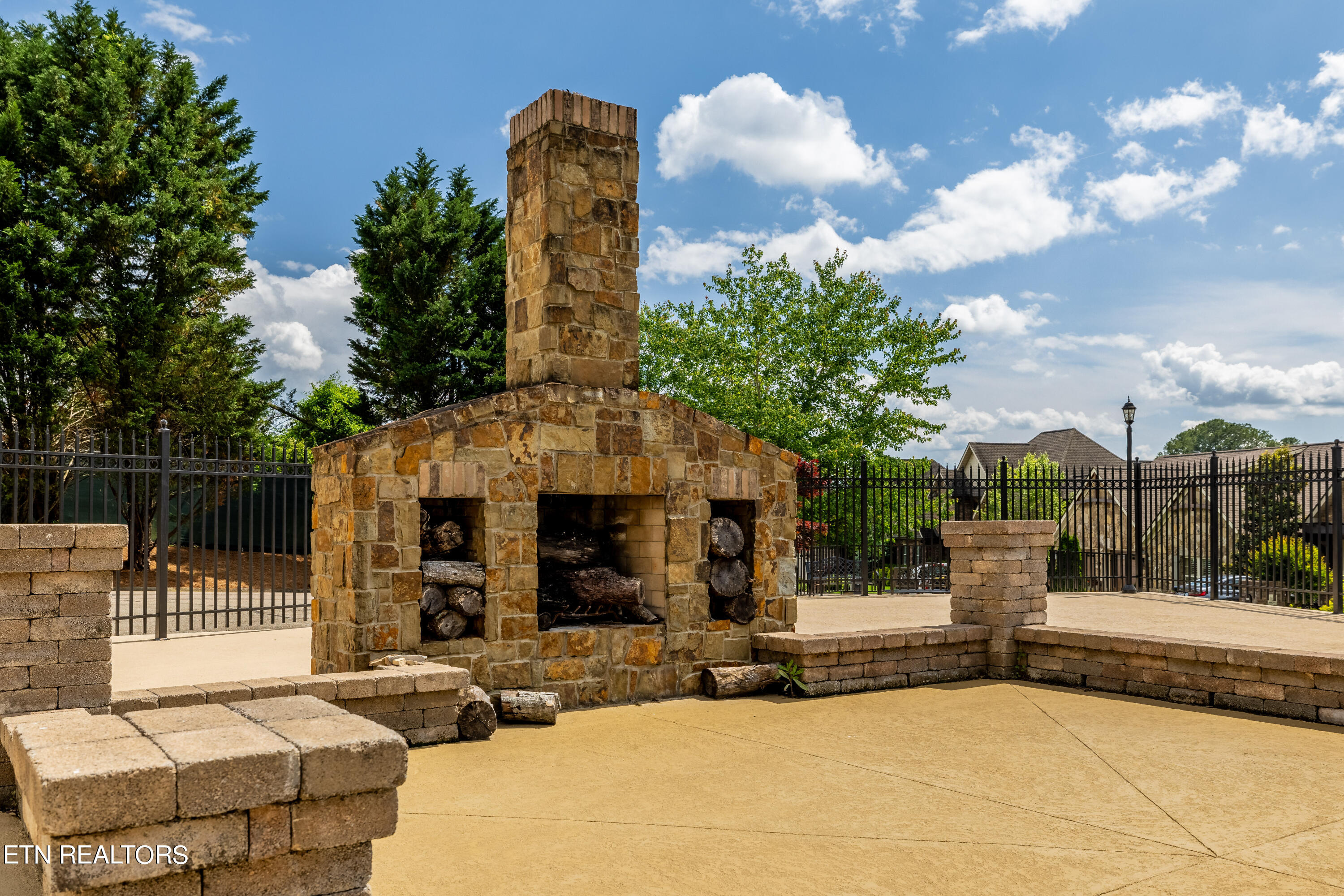 3136 Gazebo Point Way