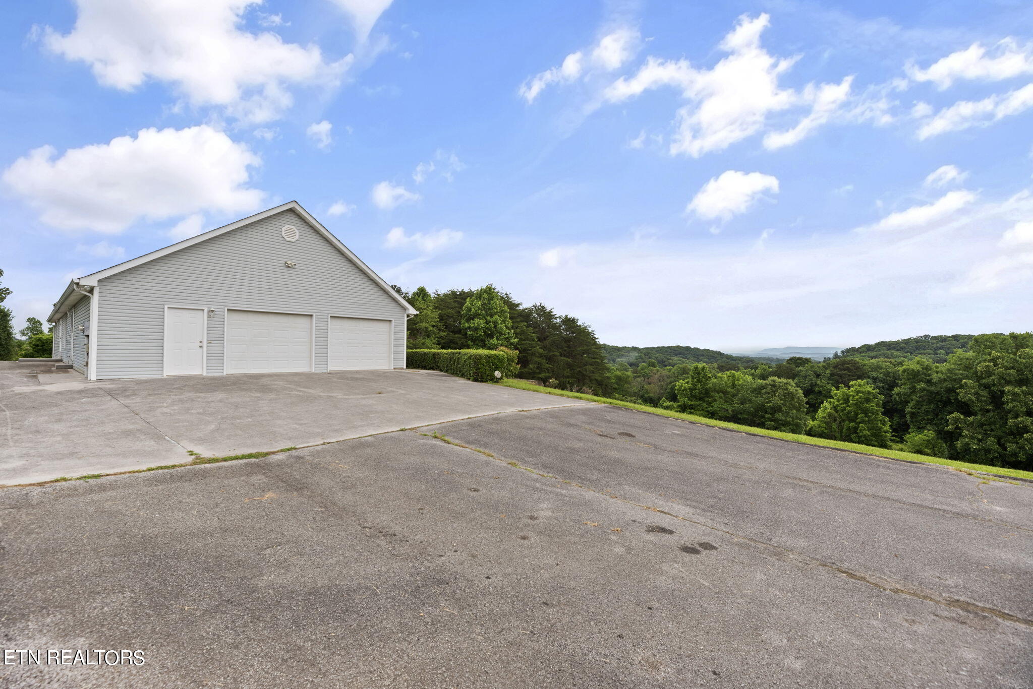 3903 Harris Rd