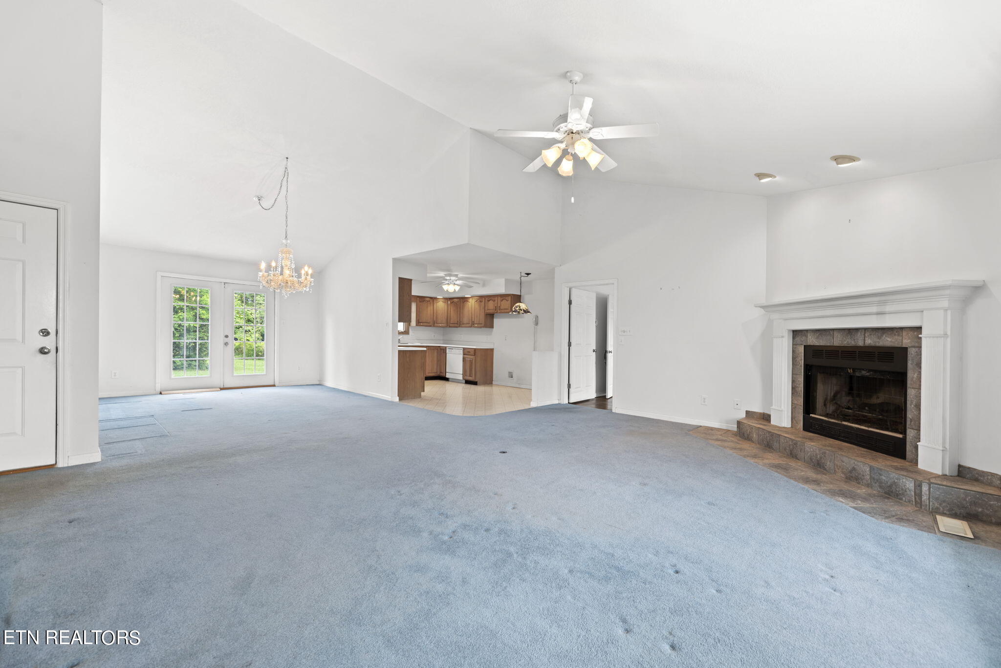 3903 Harris Rd