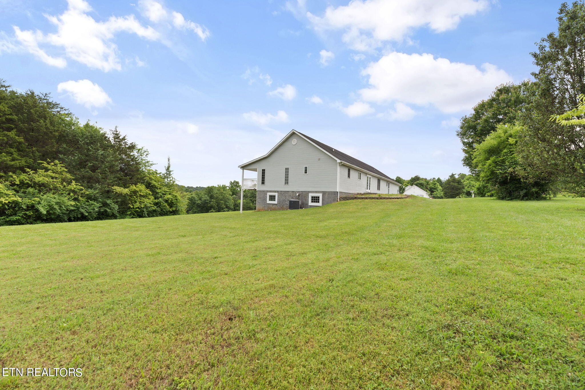 3903 Harris Rd