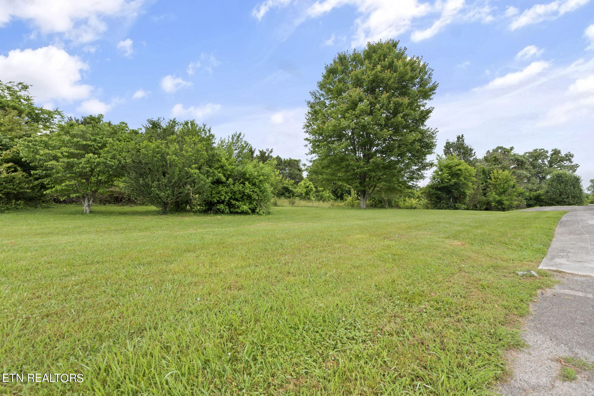 3903 Harris Rd