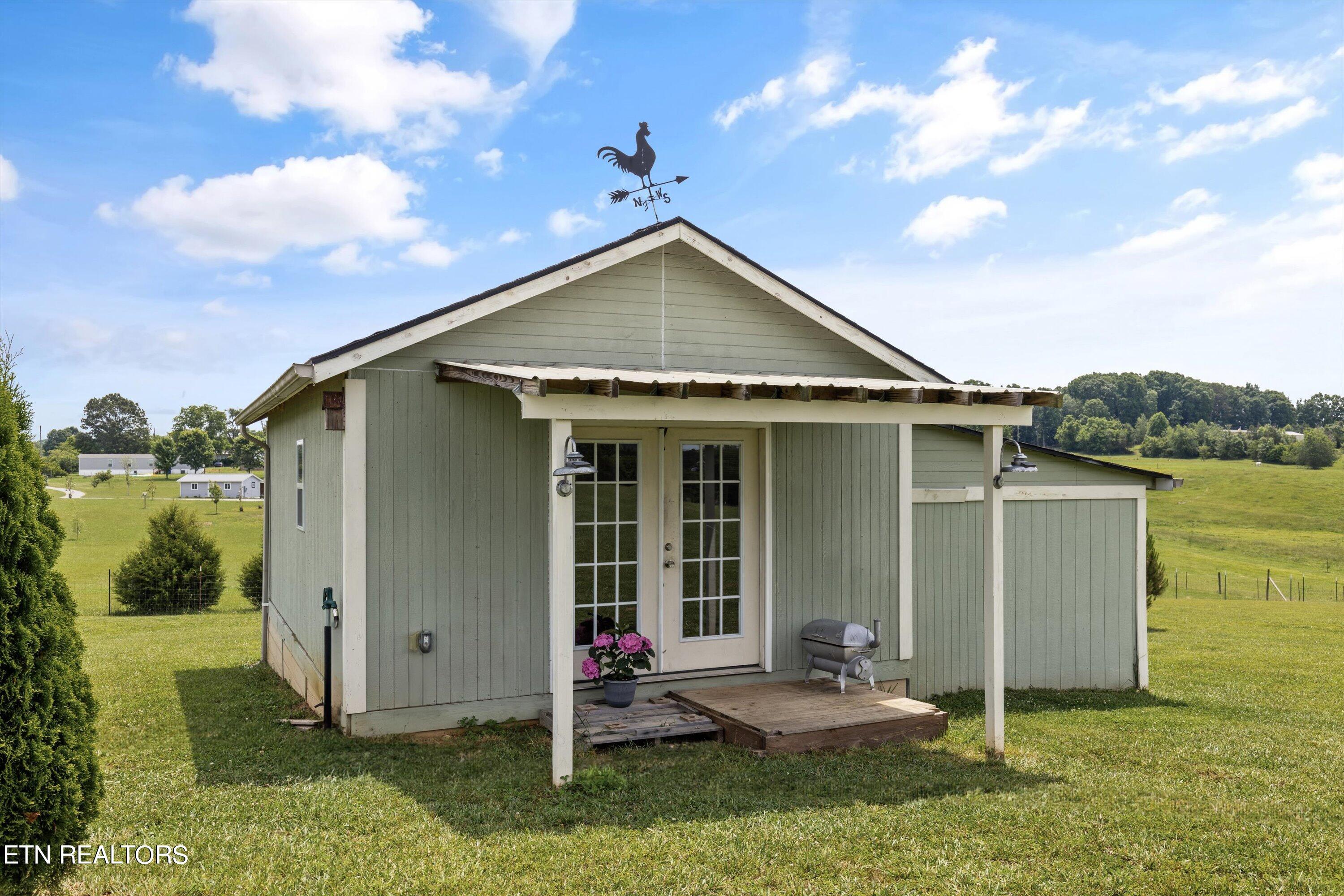 5734 Caldwell Rd