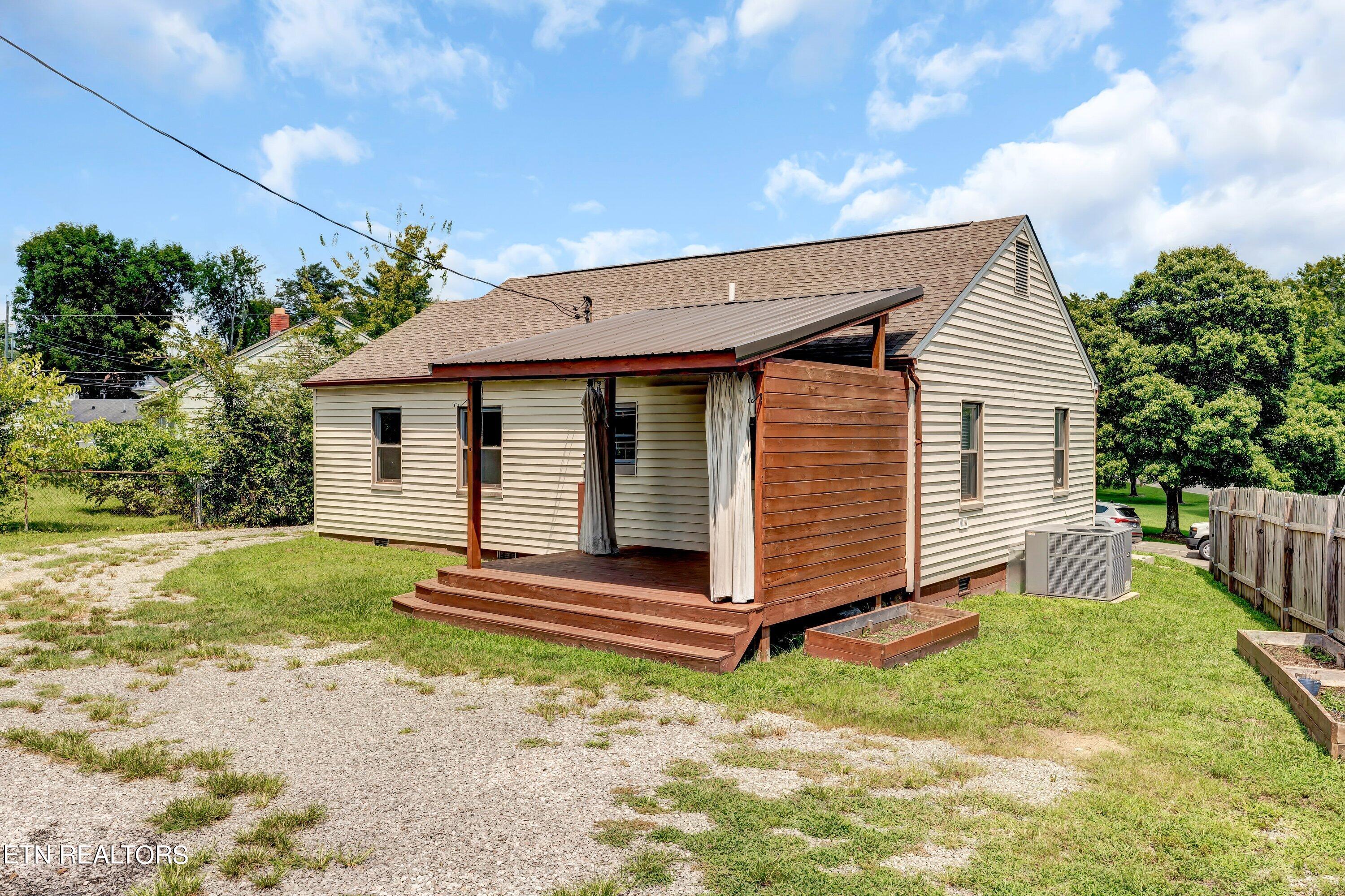 2637 Boright Place