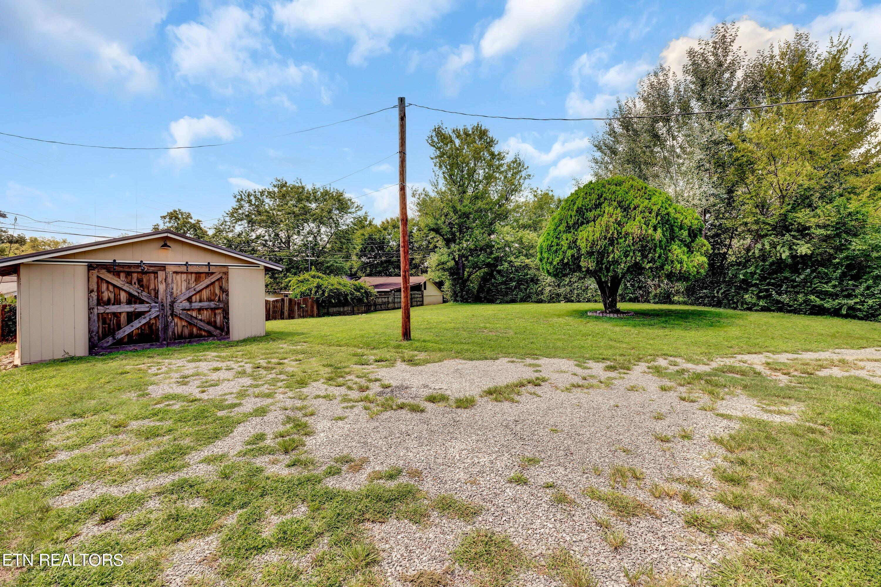 2637 Boright Place
