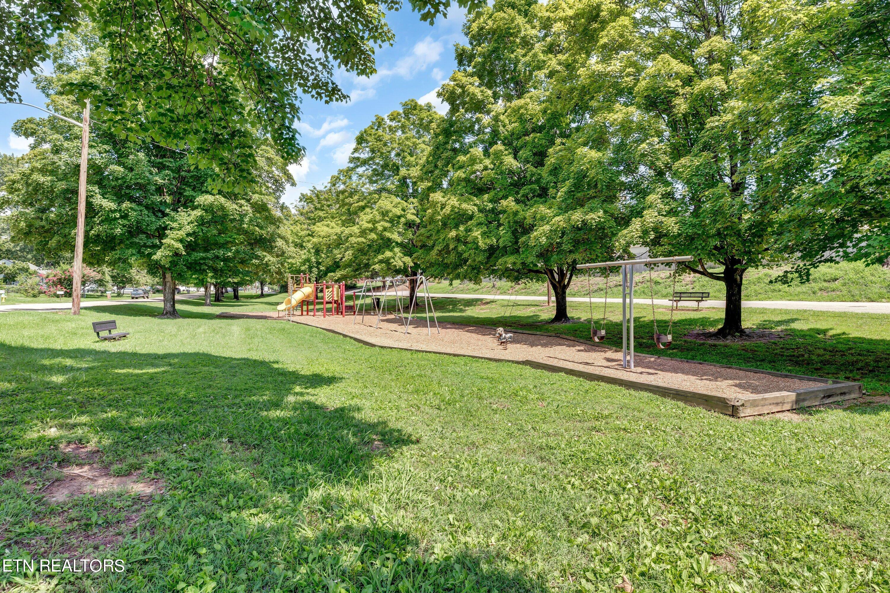 2637 Boright Place