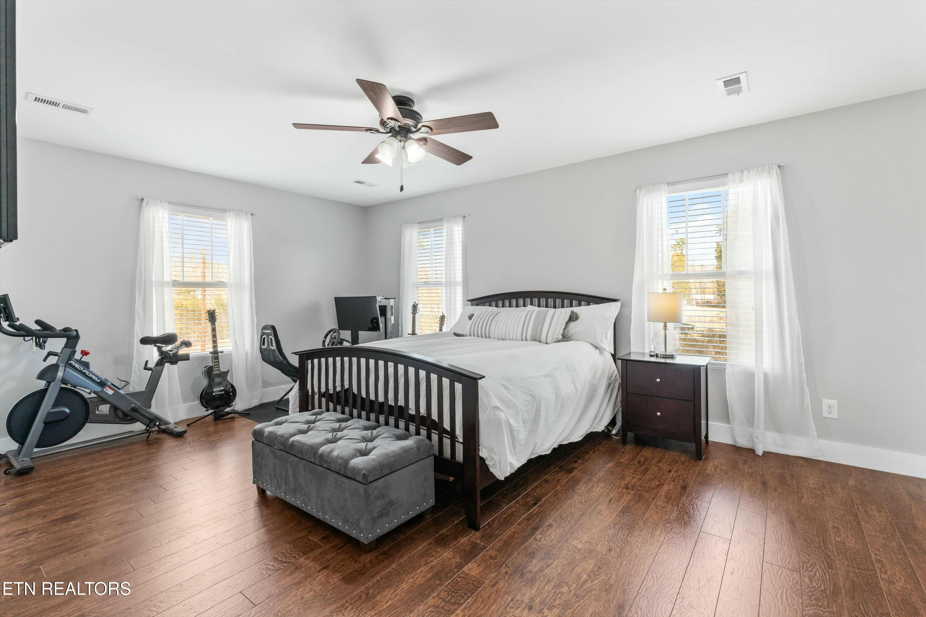 6552 Lee Thompson Lane