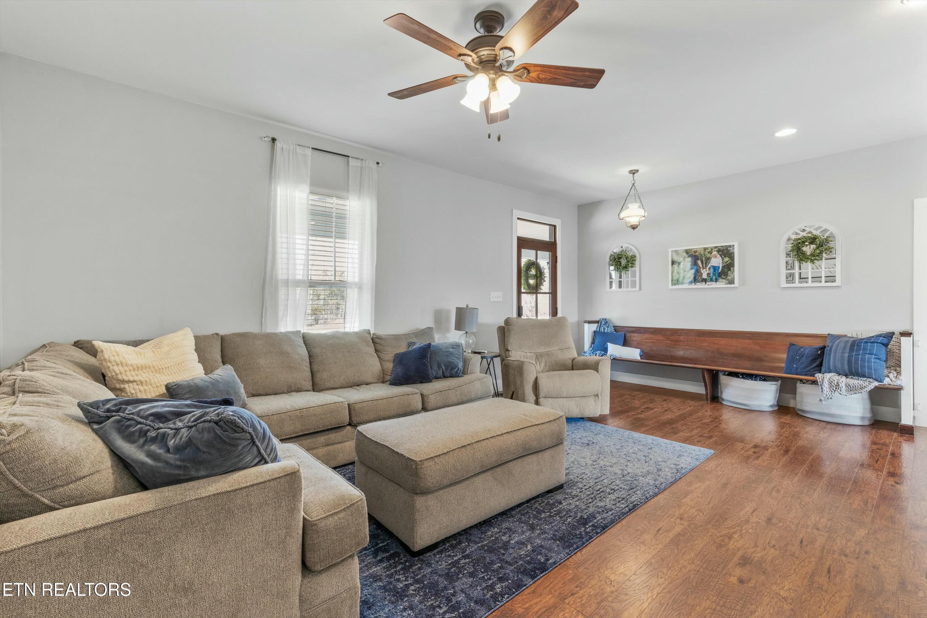 6552 Lee Thompson Lane