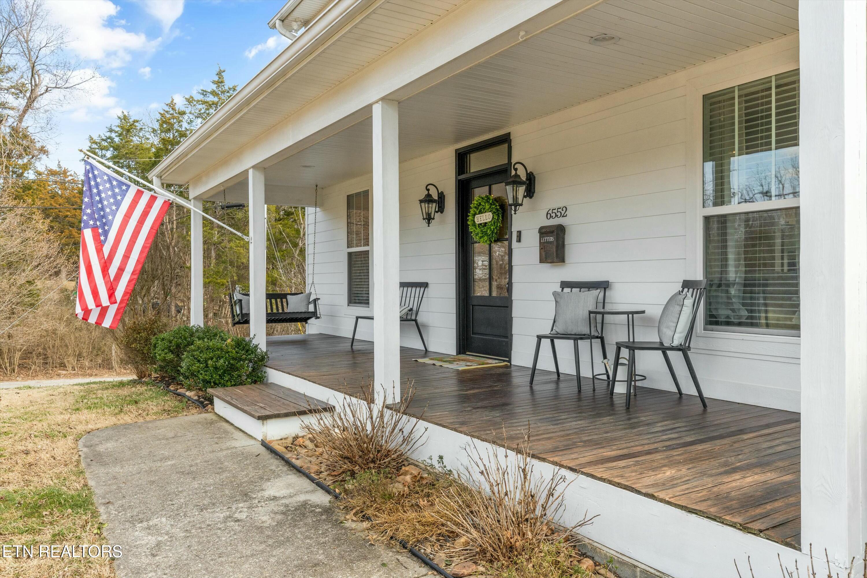 6552 Lee Thompson Lane