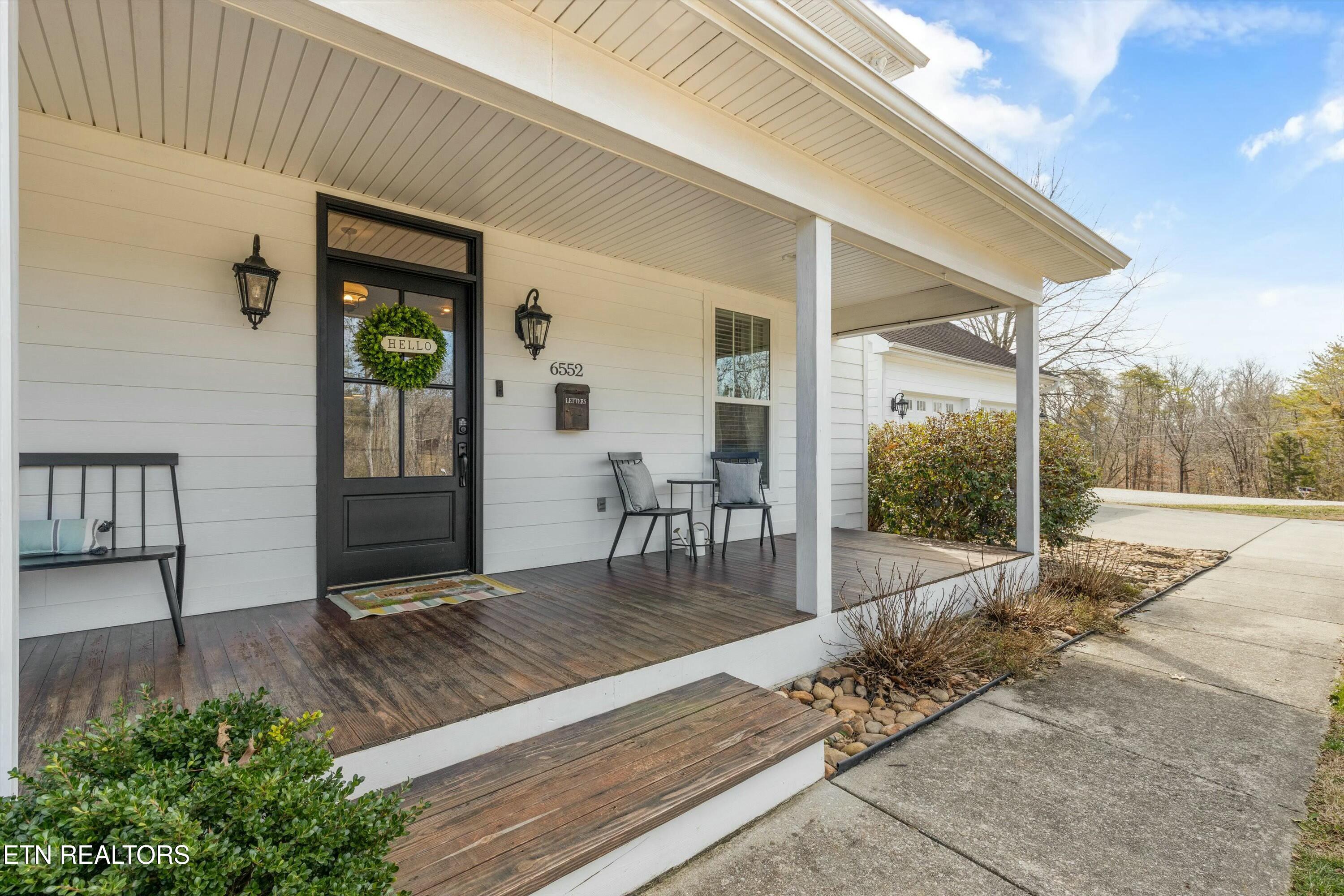 6552 Lee Thompson Lane