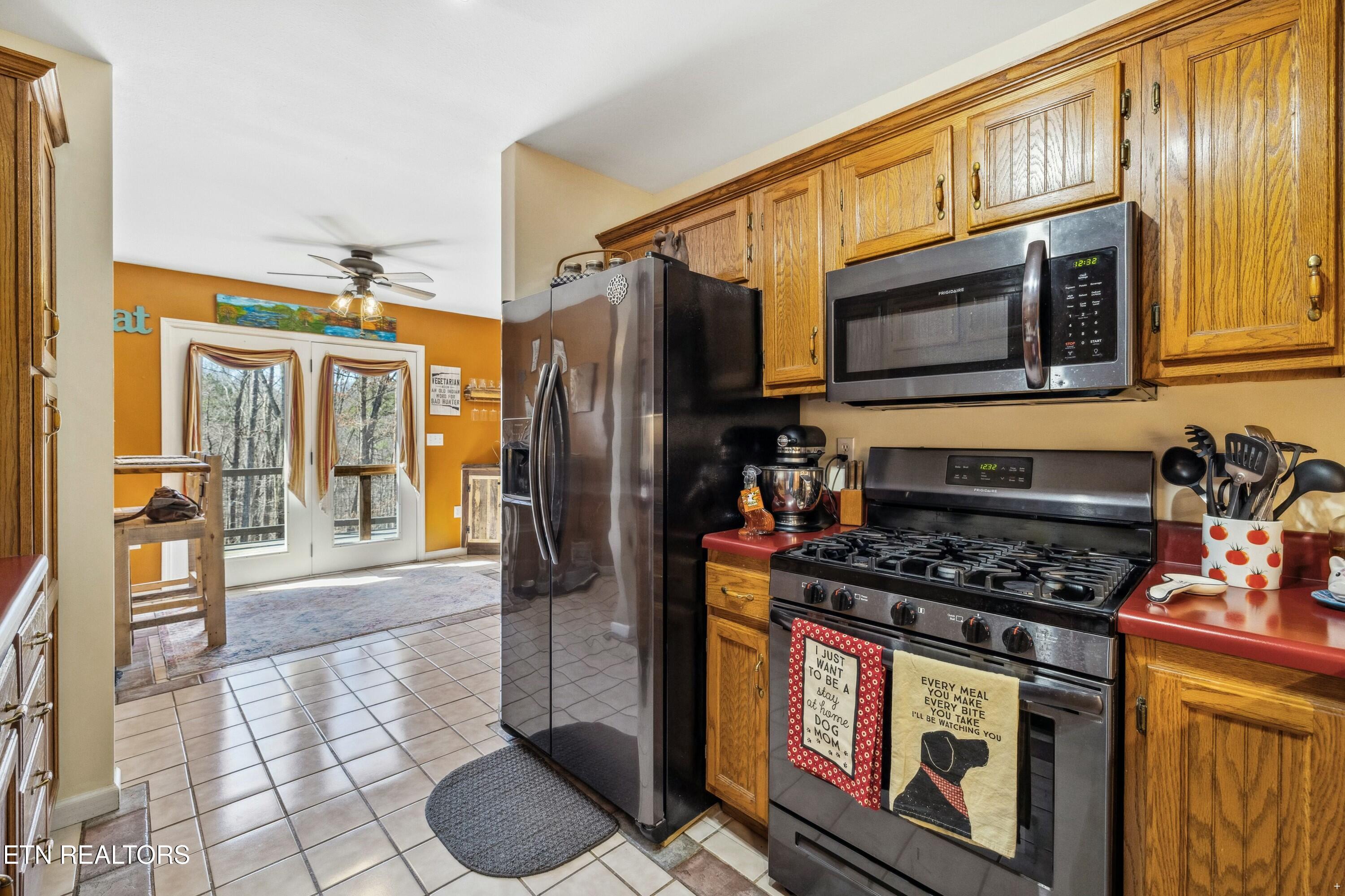 15966 Highway 72
