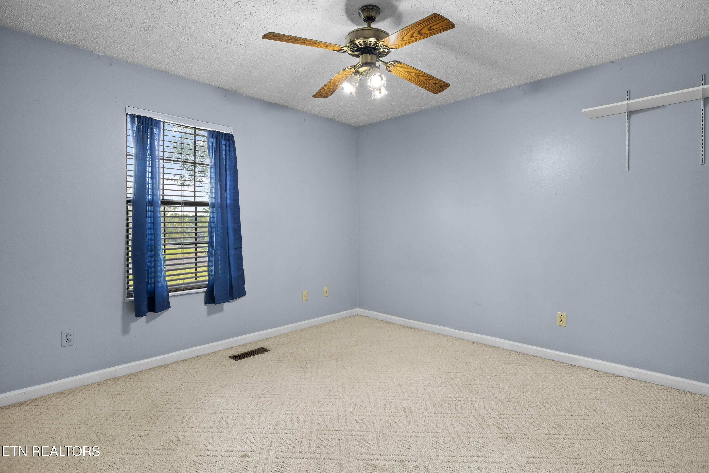 5701 Quail Run Drive
