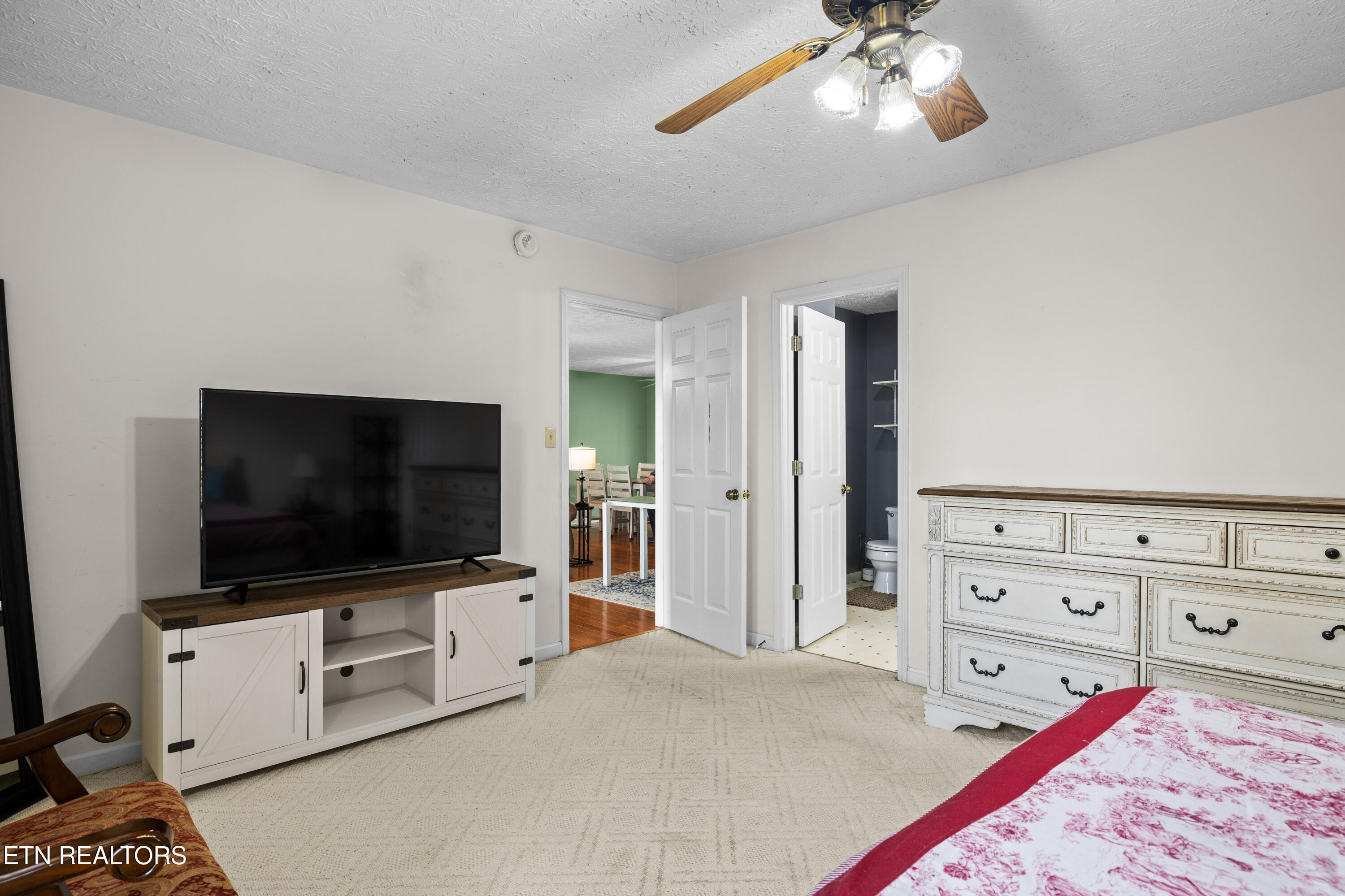 5701 Quail Run Drive