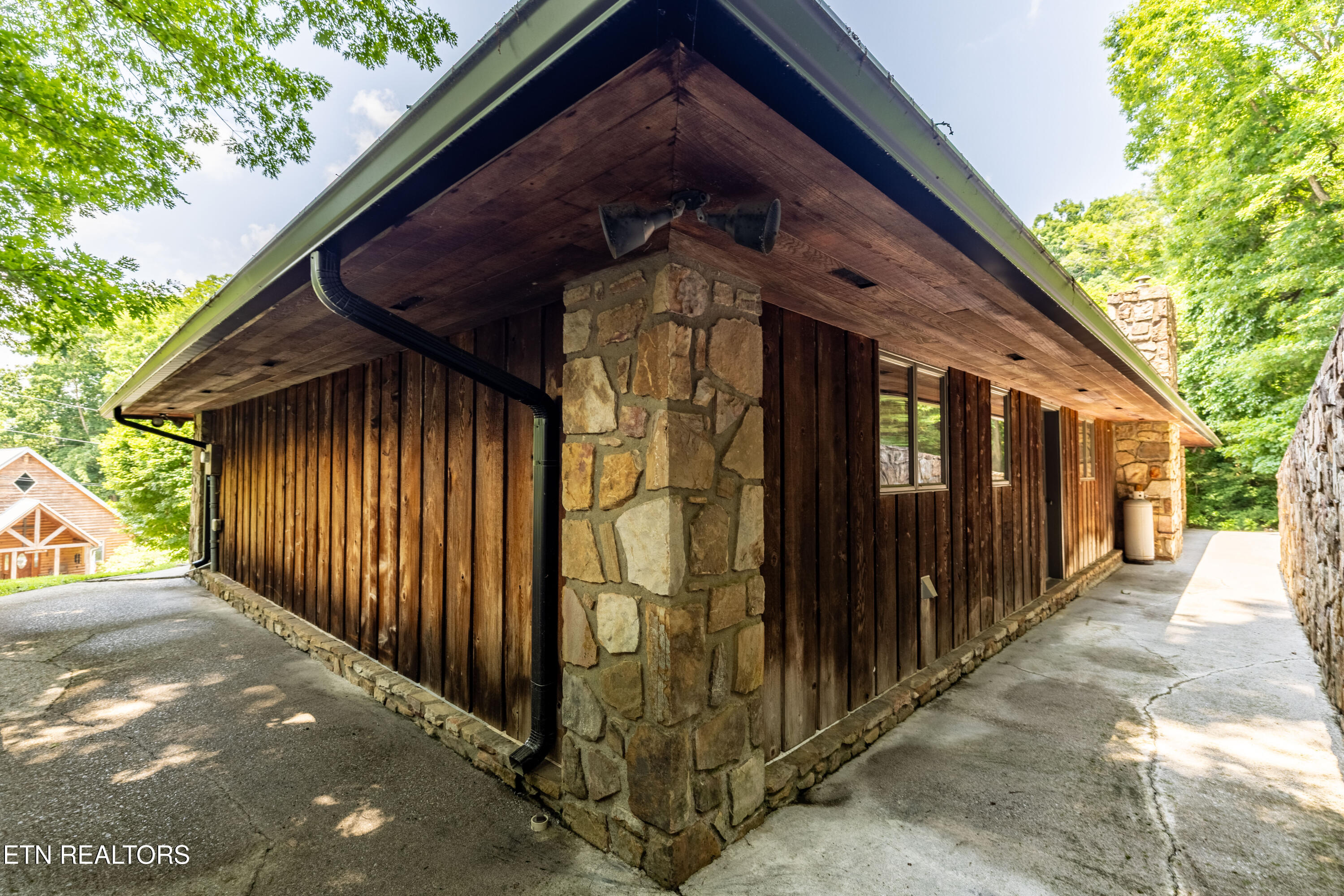 3837 Twin Island Drive