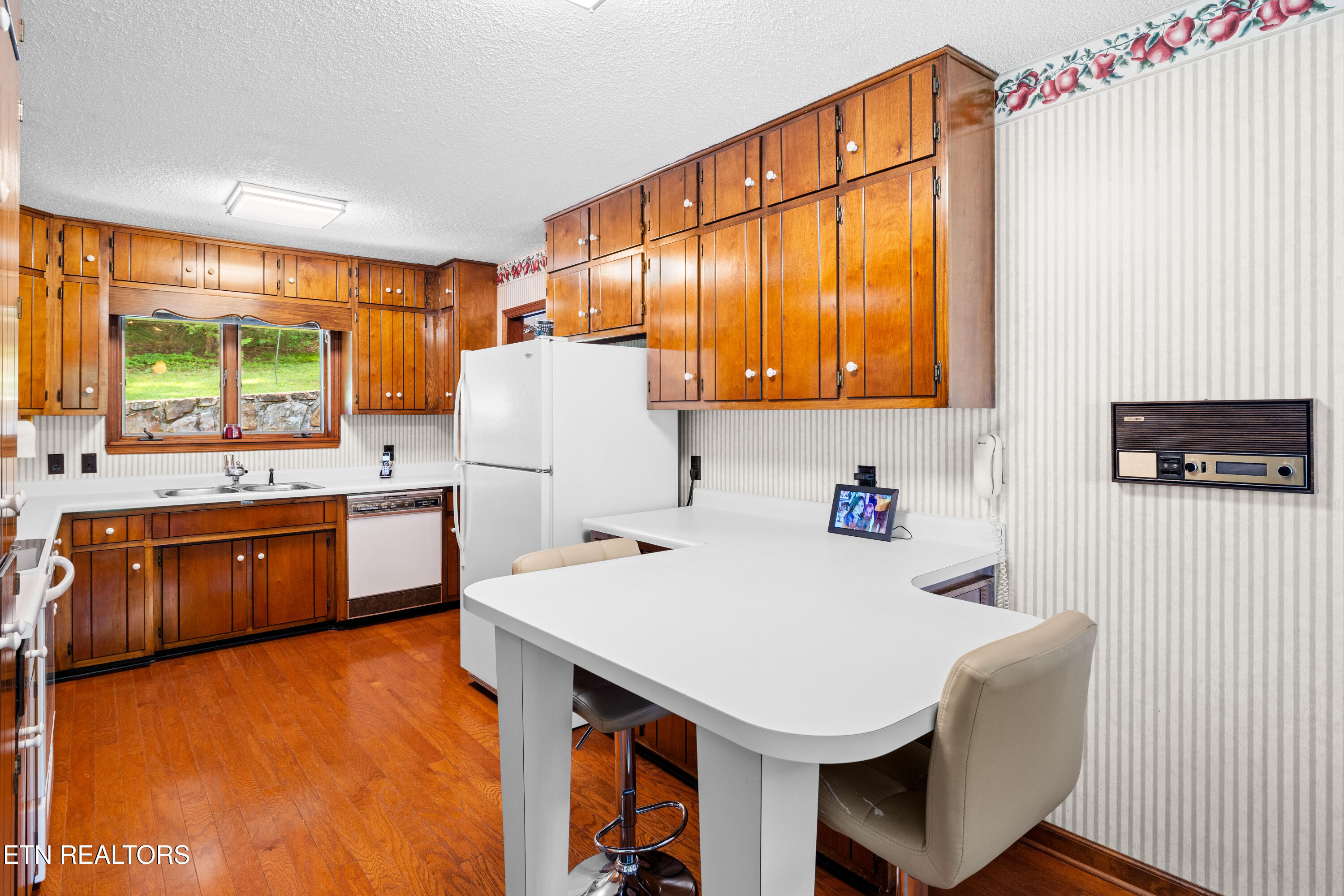 3837 Twin Island Drive