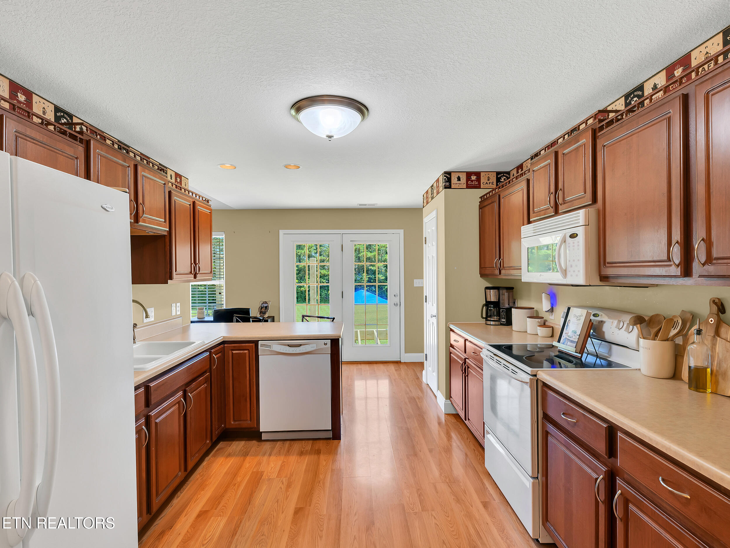 910 Mossy Grove Ln Lane