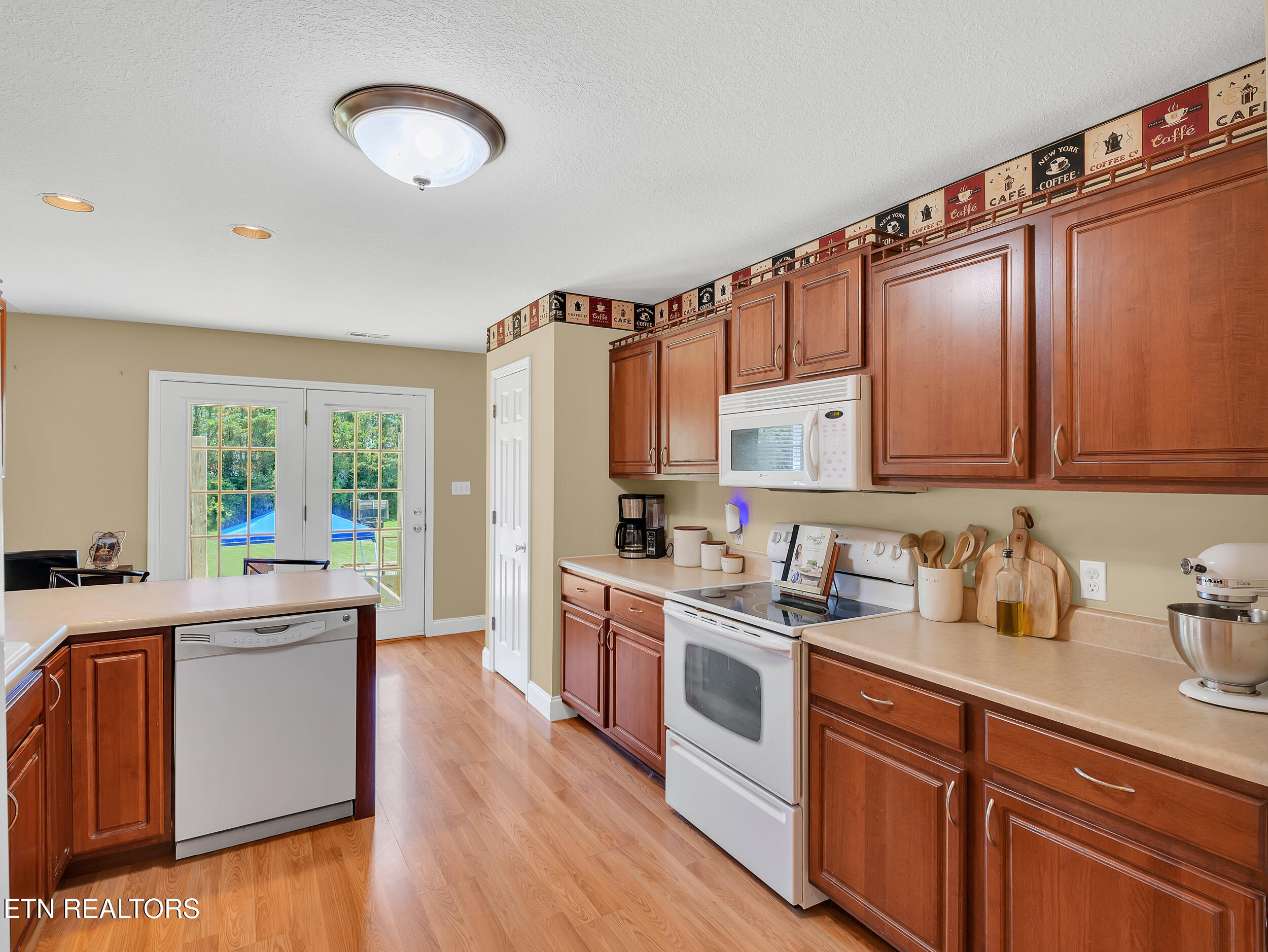910 Mossy Grove Ln Lane