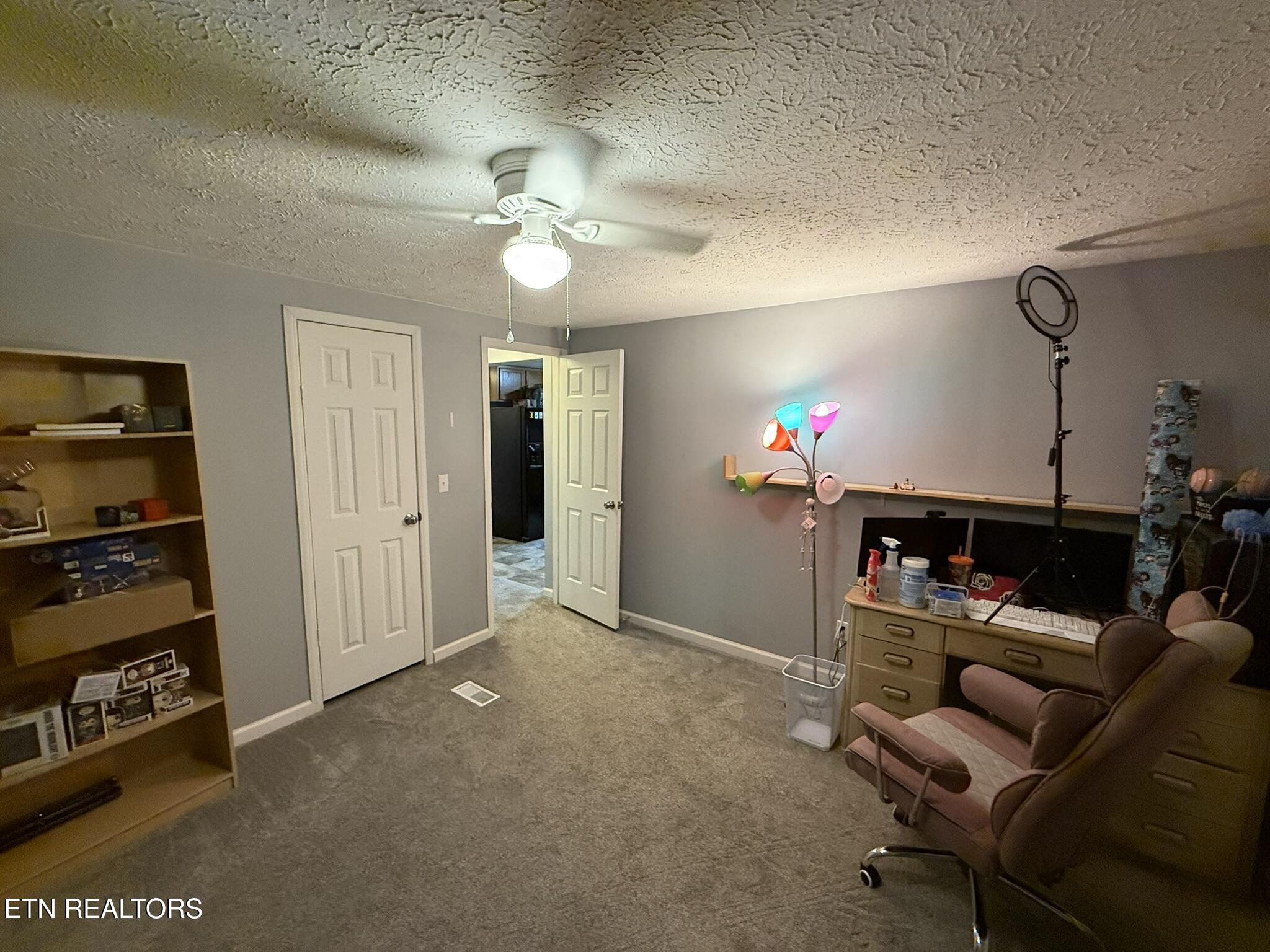 604 Oak Grove Rd