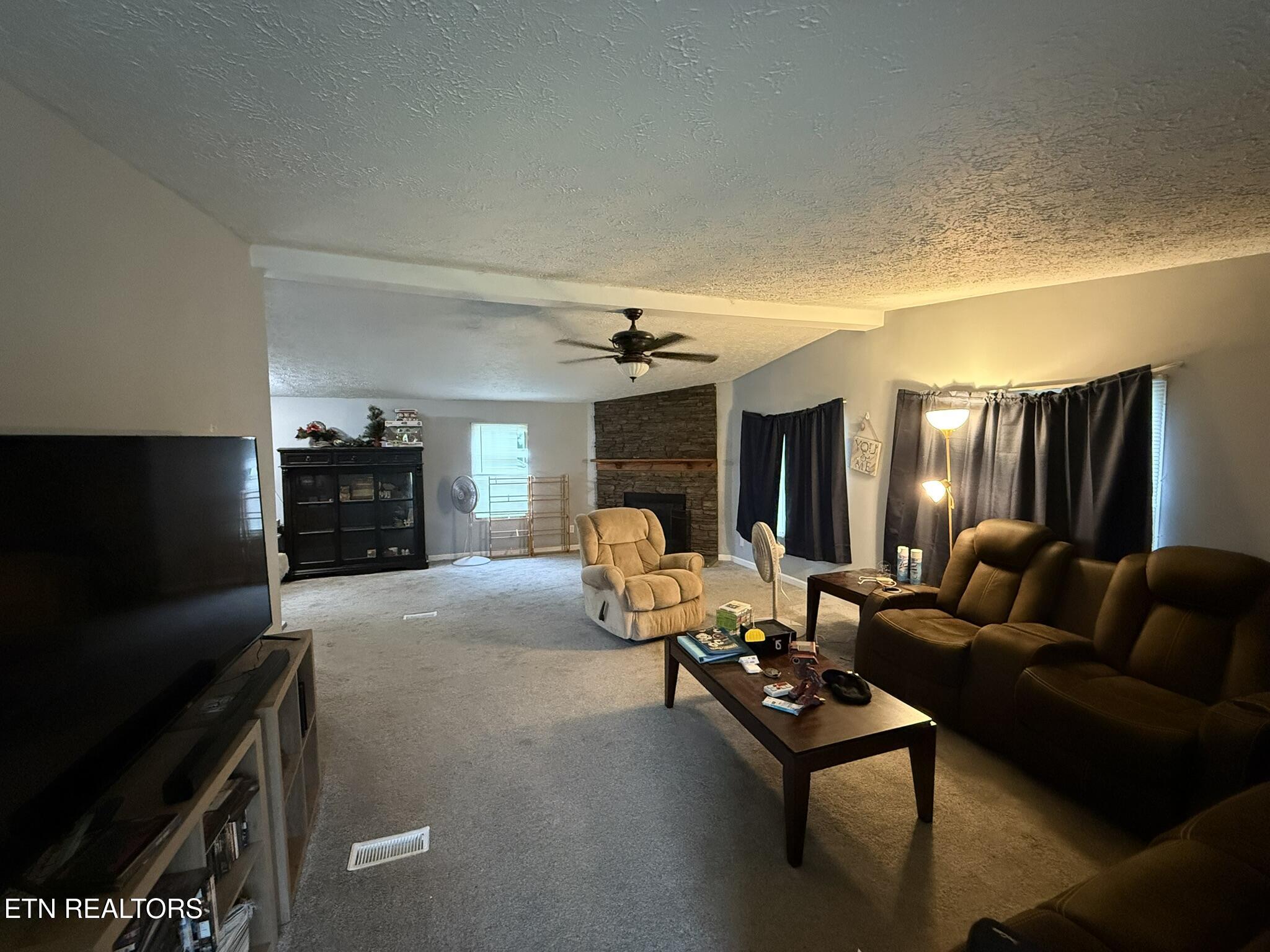 604 Oak Grove Rd