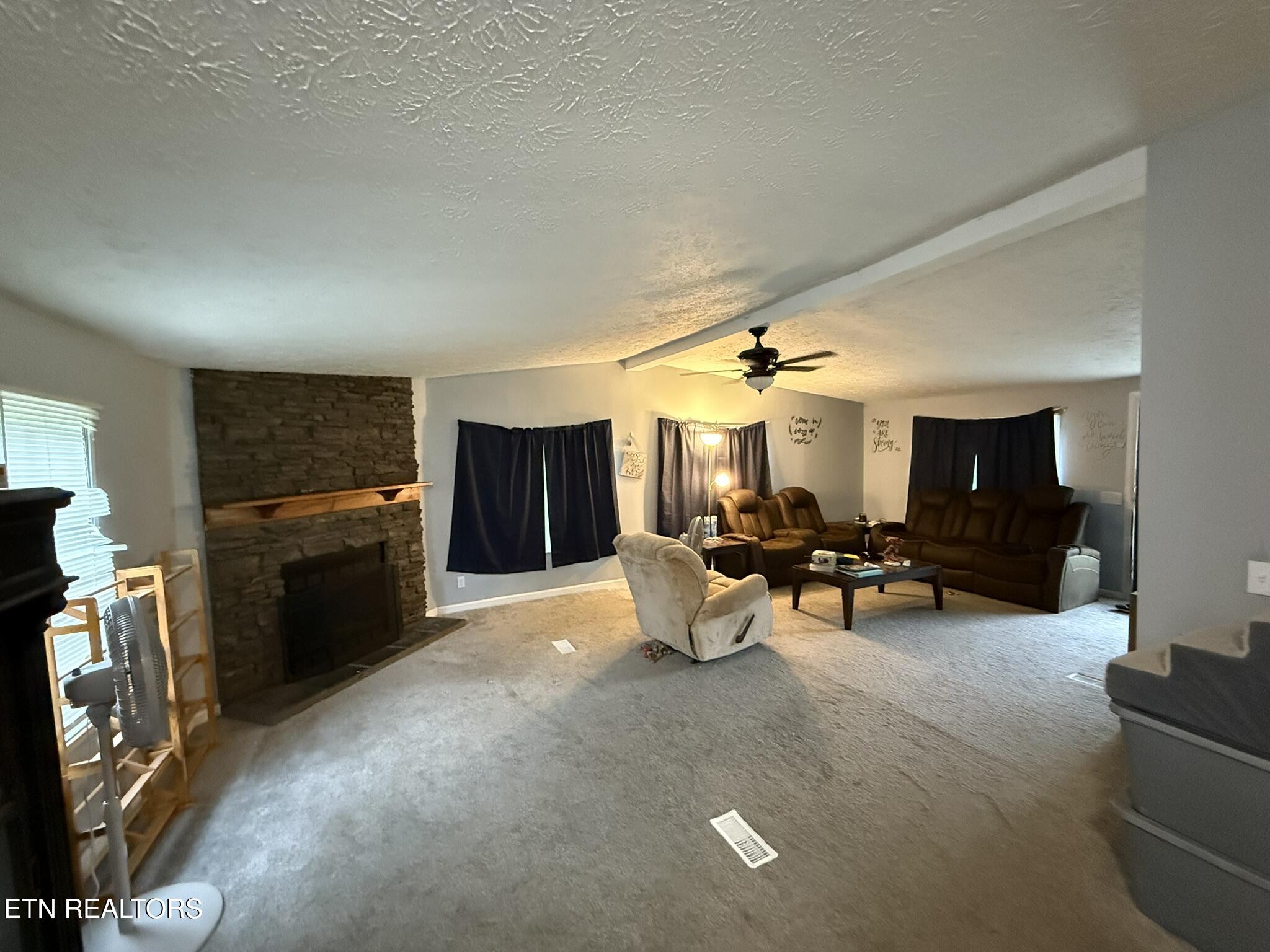 604 Oak Grove Rd