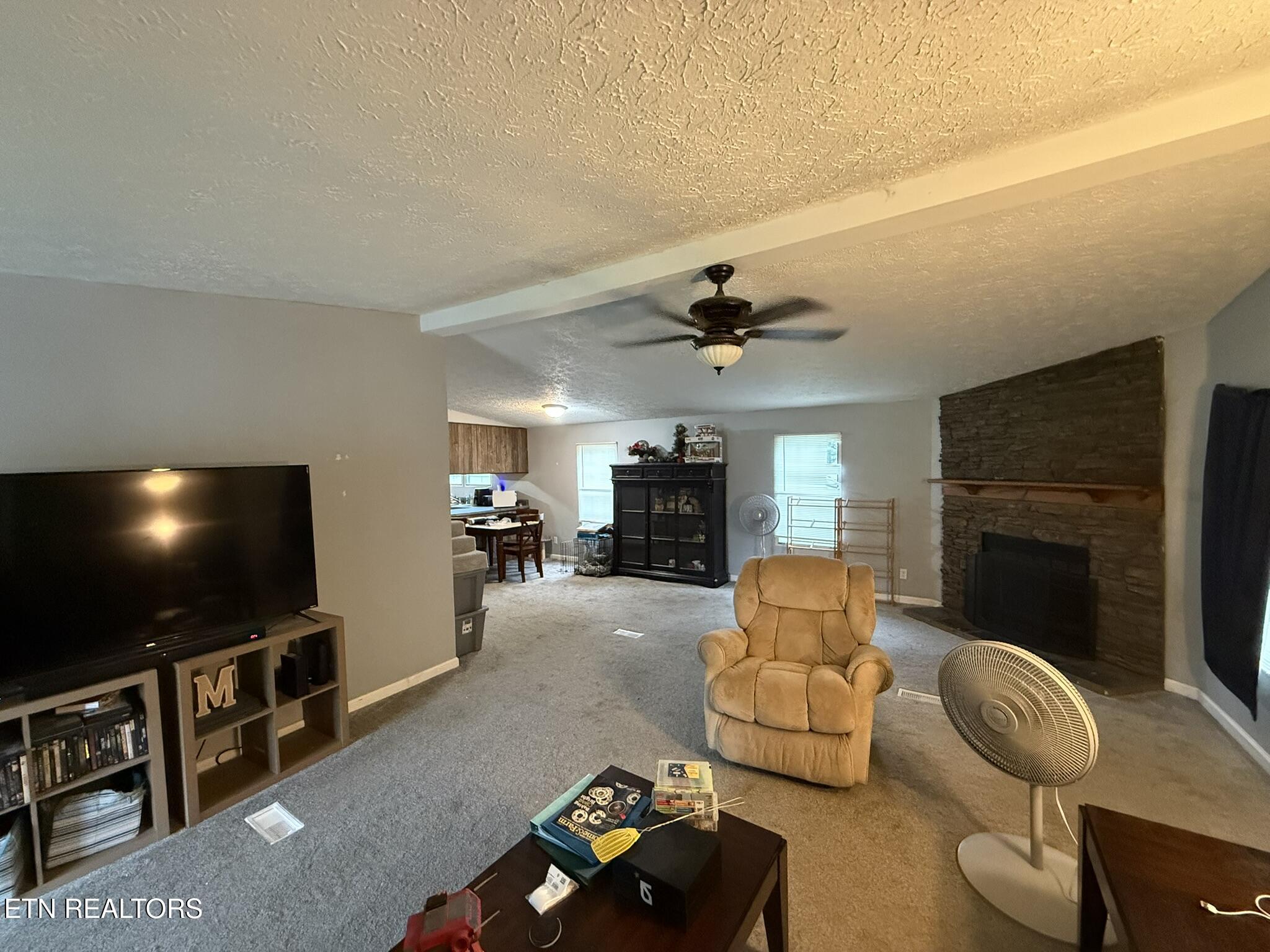 604 Oak Grove Rd