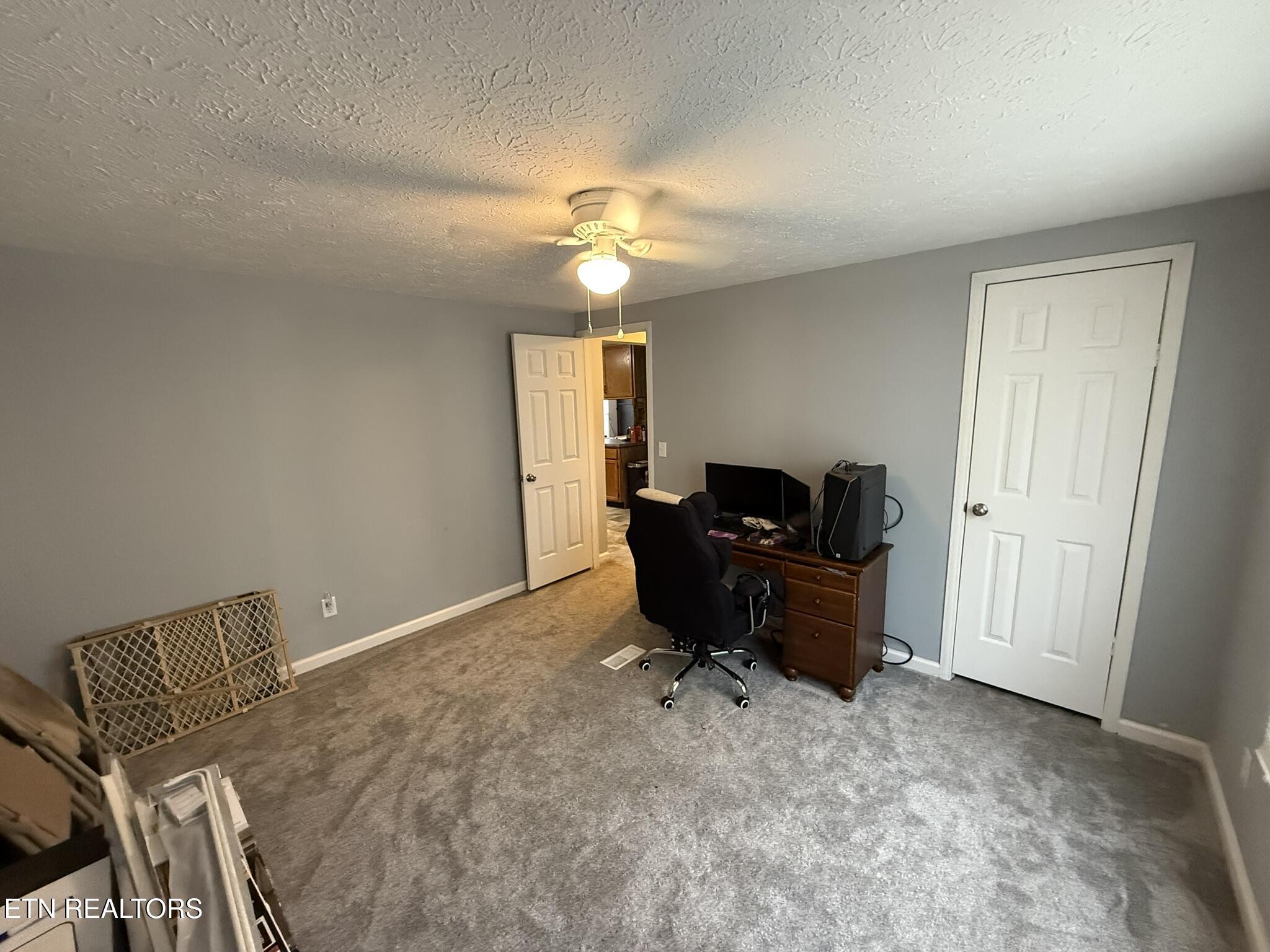 604 Oak Grove Rd