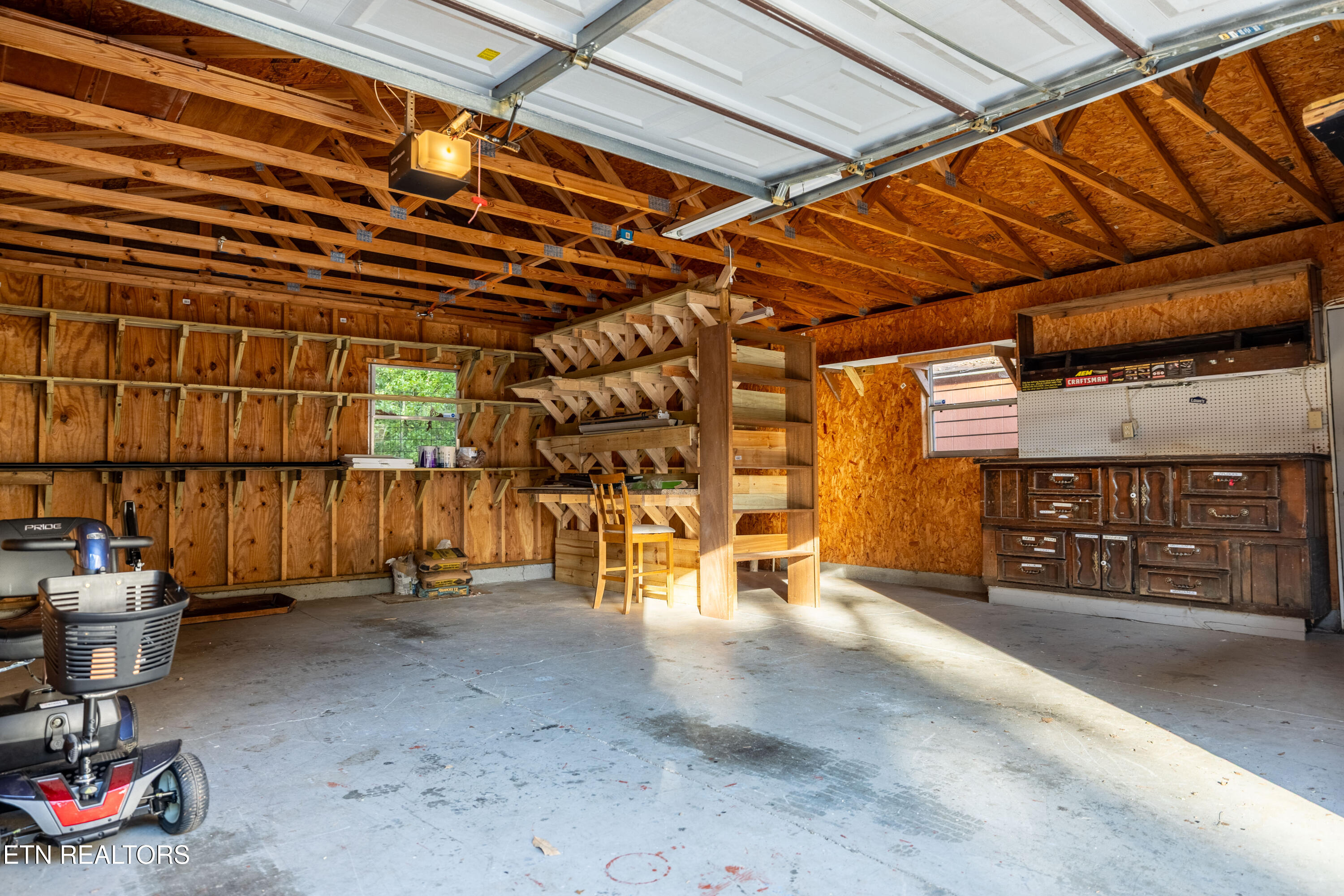 1215 S Dogwood Drive