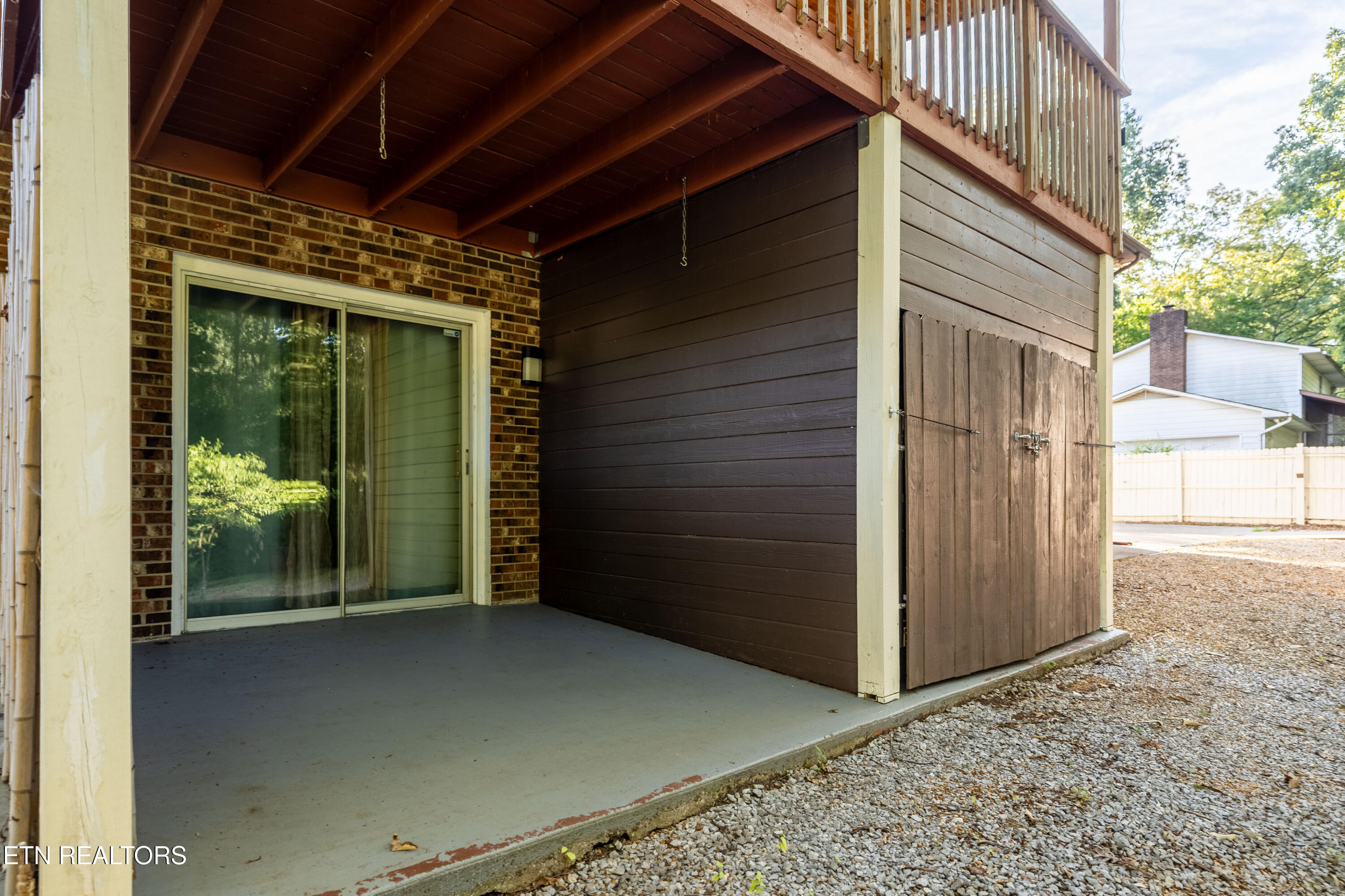 1215 S Dogwood Drive