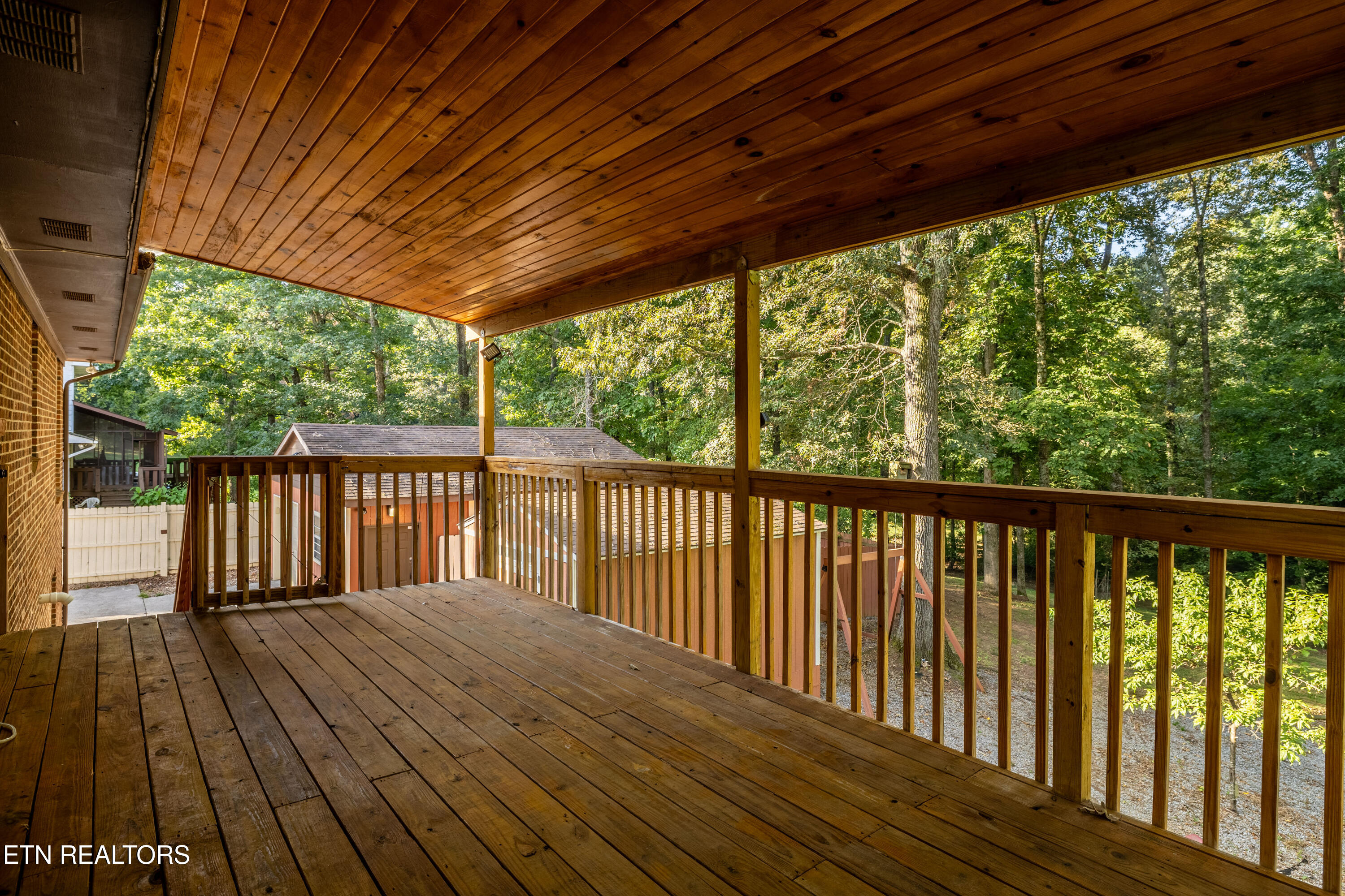 1215 S Dogwood Drive