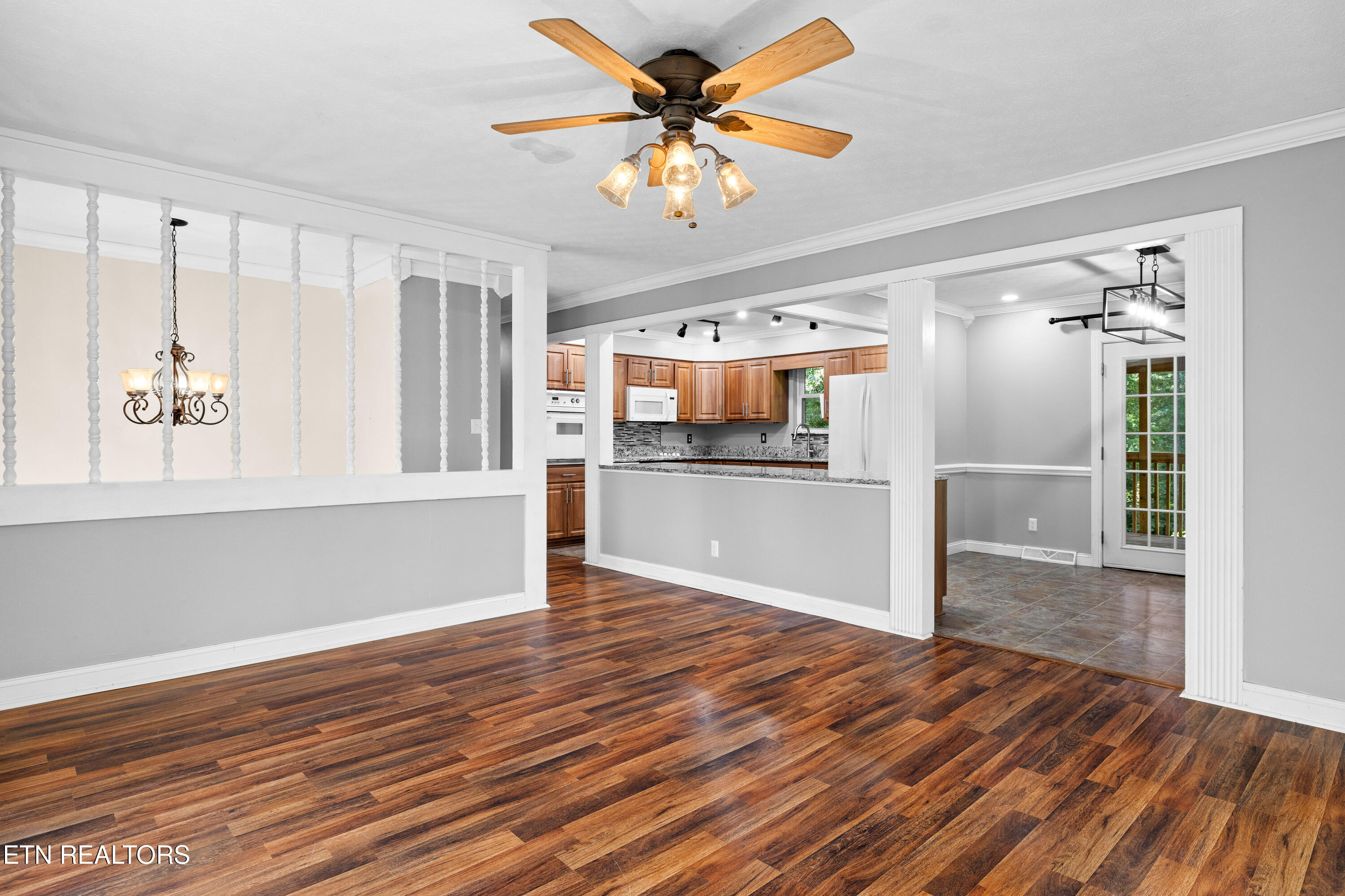 1215 S Dogwood Drive